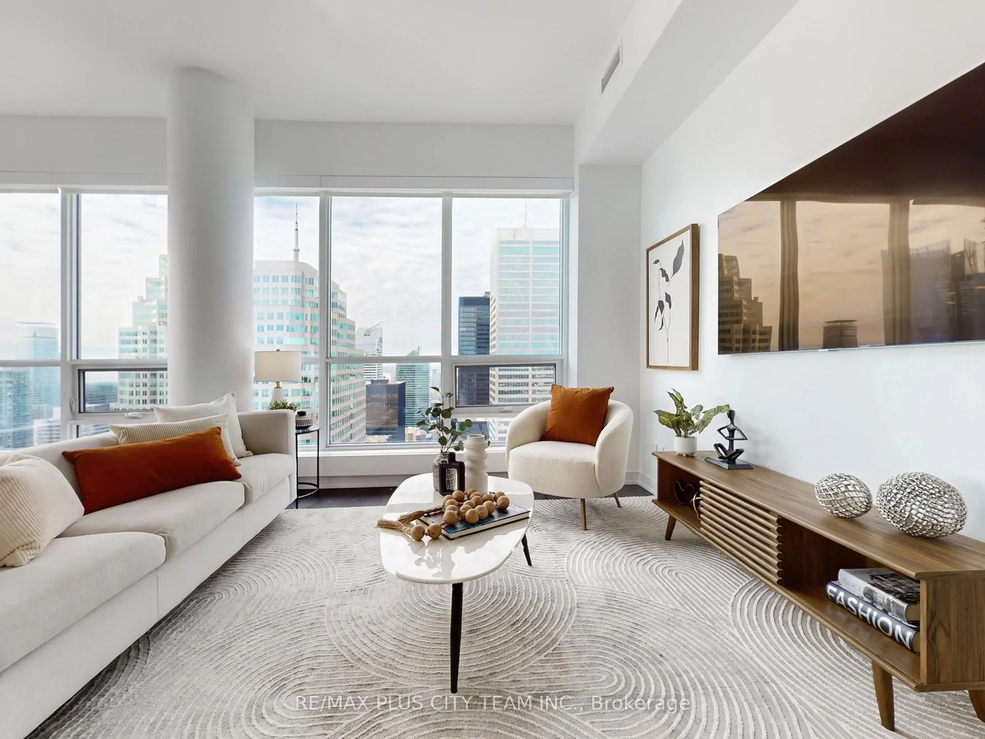 88 Scott Street, #5504