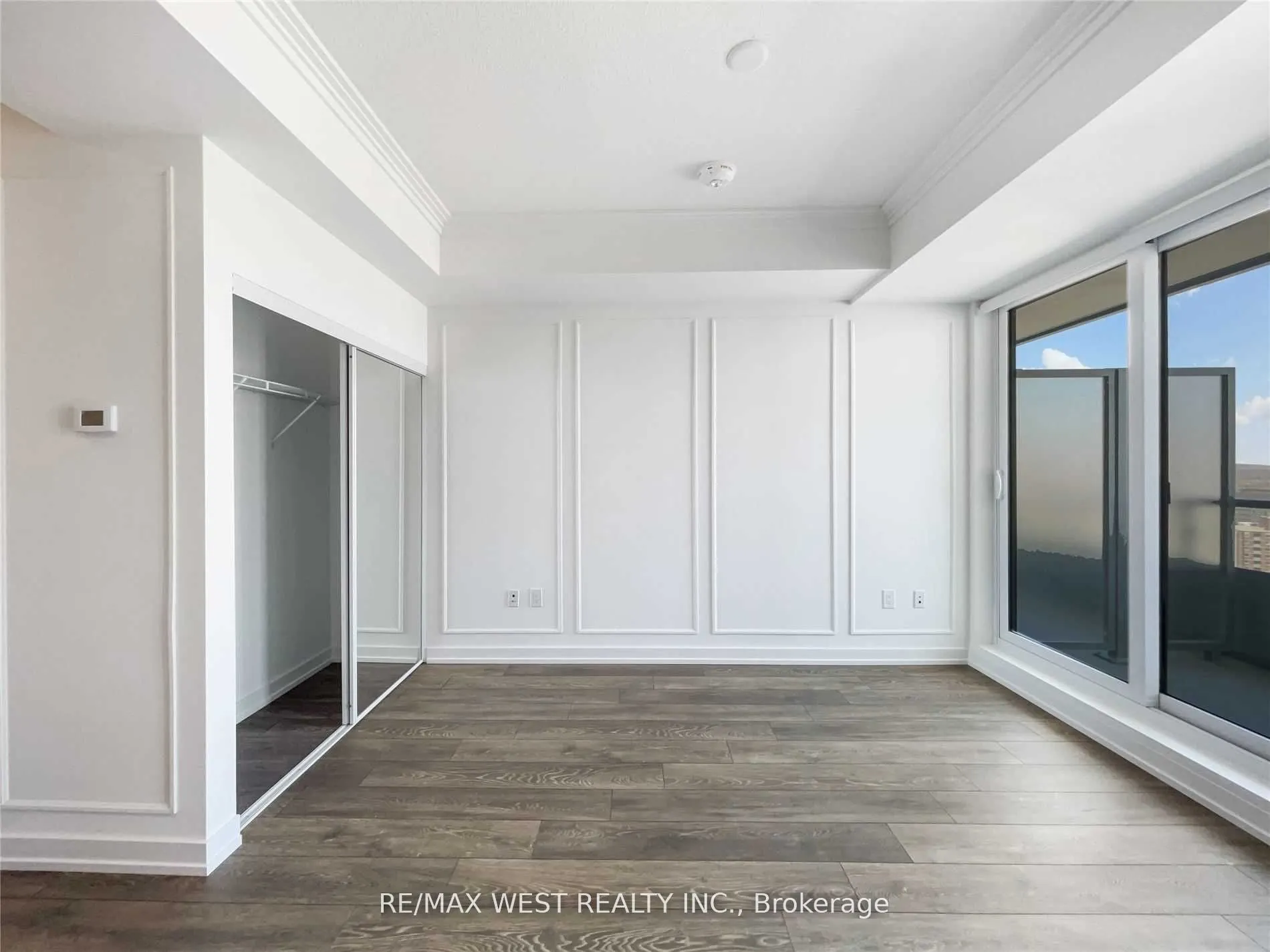 225 Sumach Street, #2802