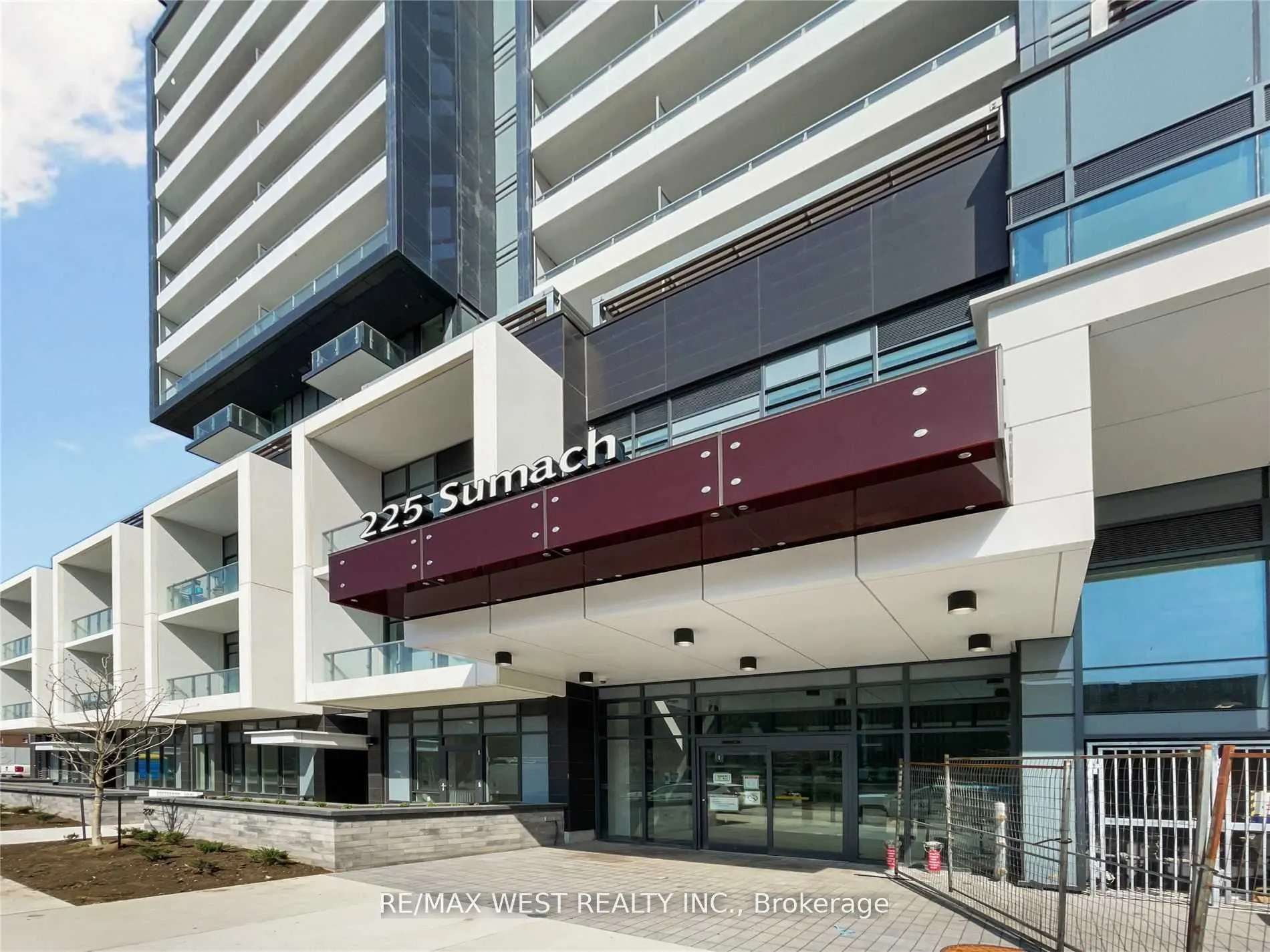 225 Sumach Street, #2802