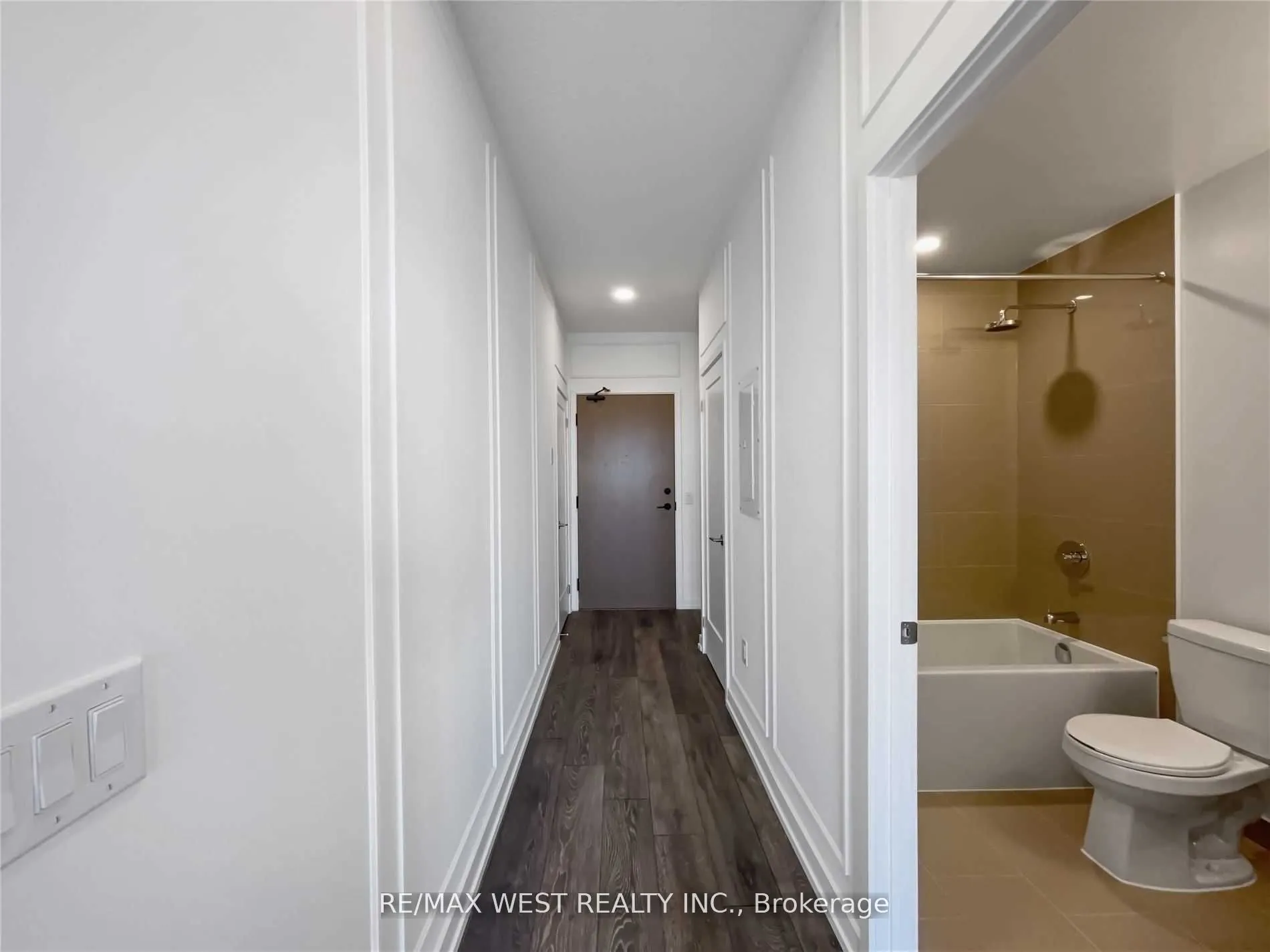 225 Sumach Street, #2802