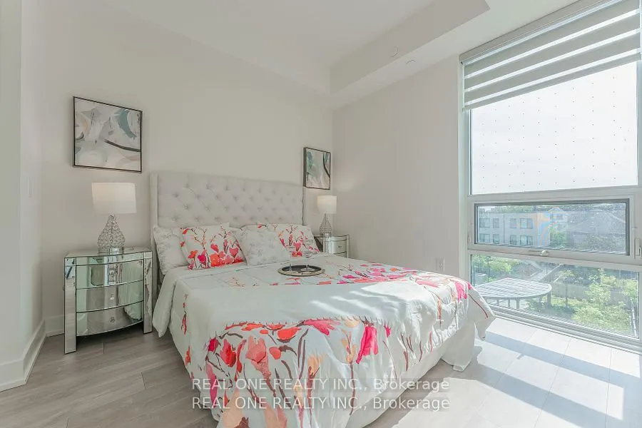 80 Vanauley Street, #303