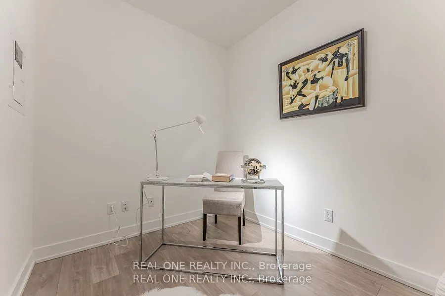 80 Vanauley Street, #303