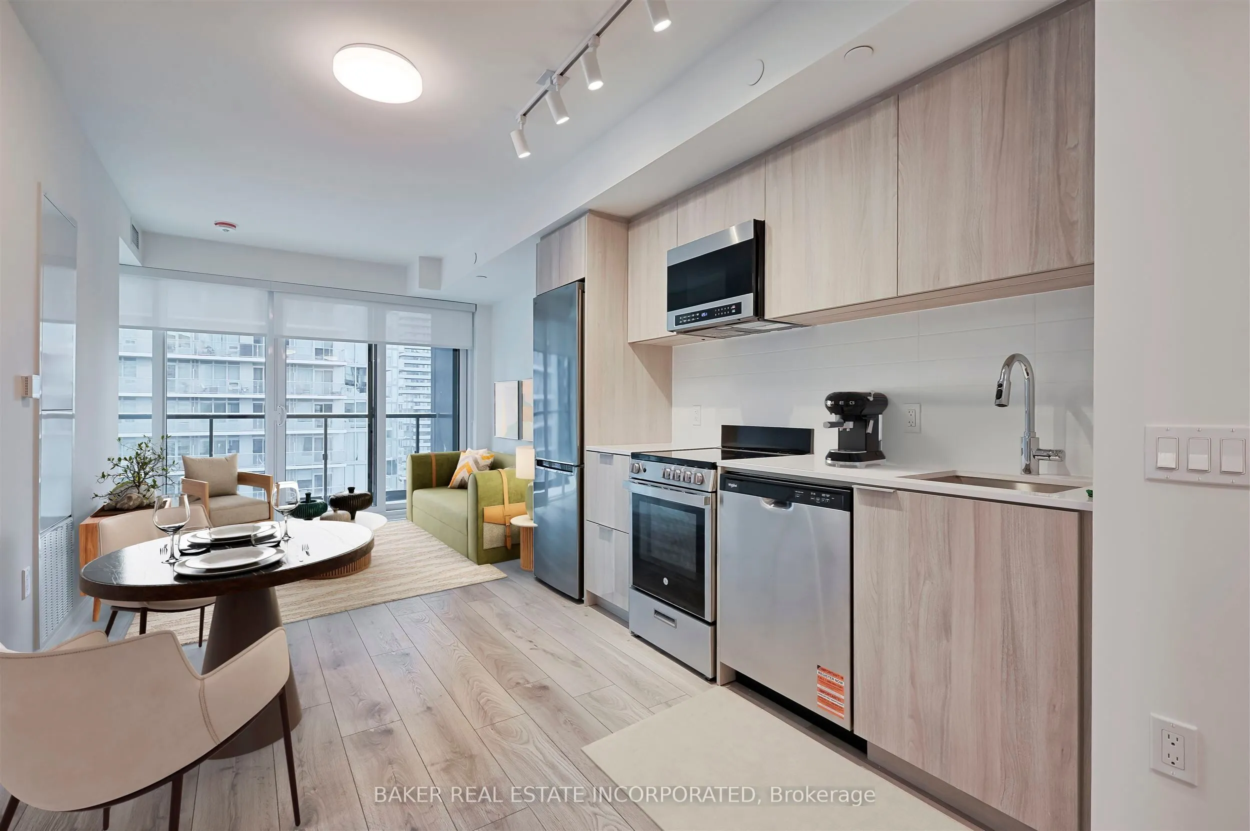 223 Redpath Avenue, #2102