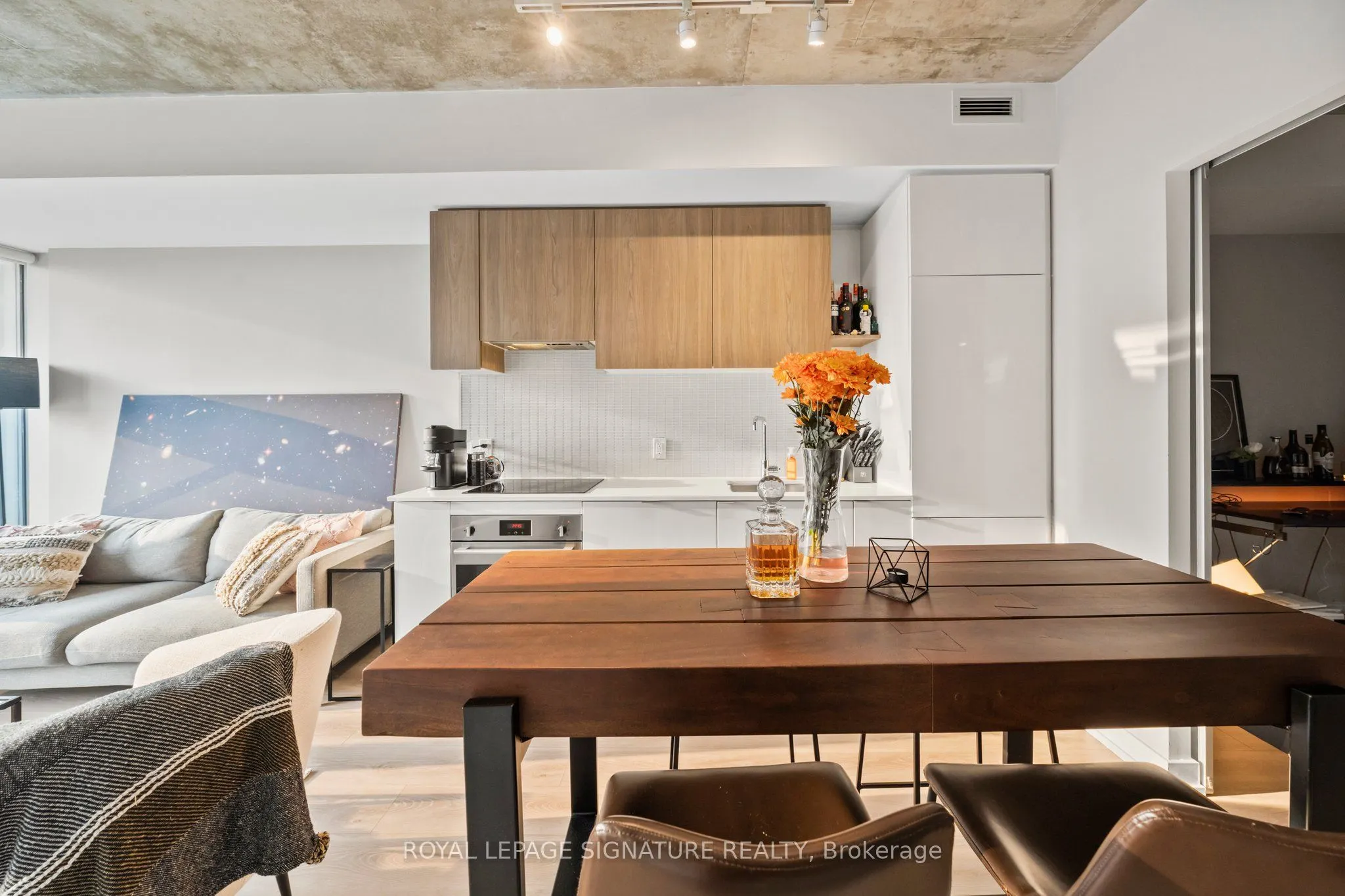 161 Roehampton Avenue, #2711
