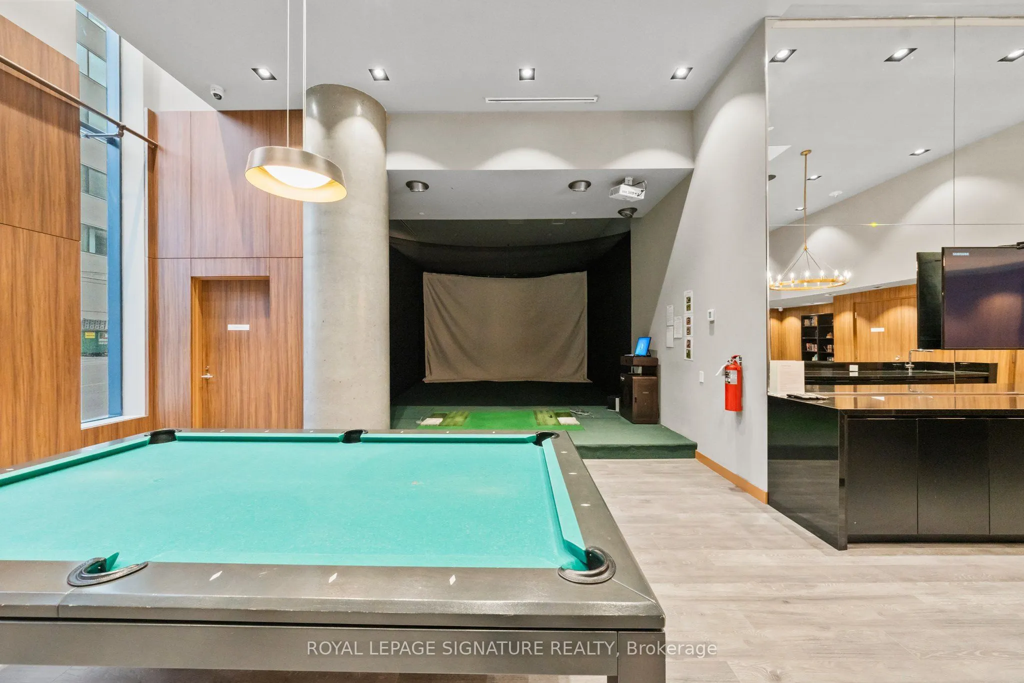 161 Roehampton Avenue, #2711