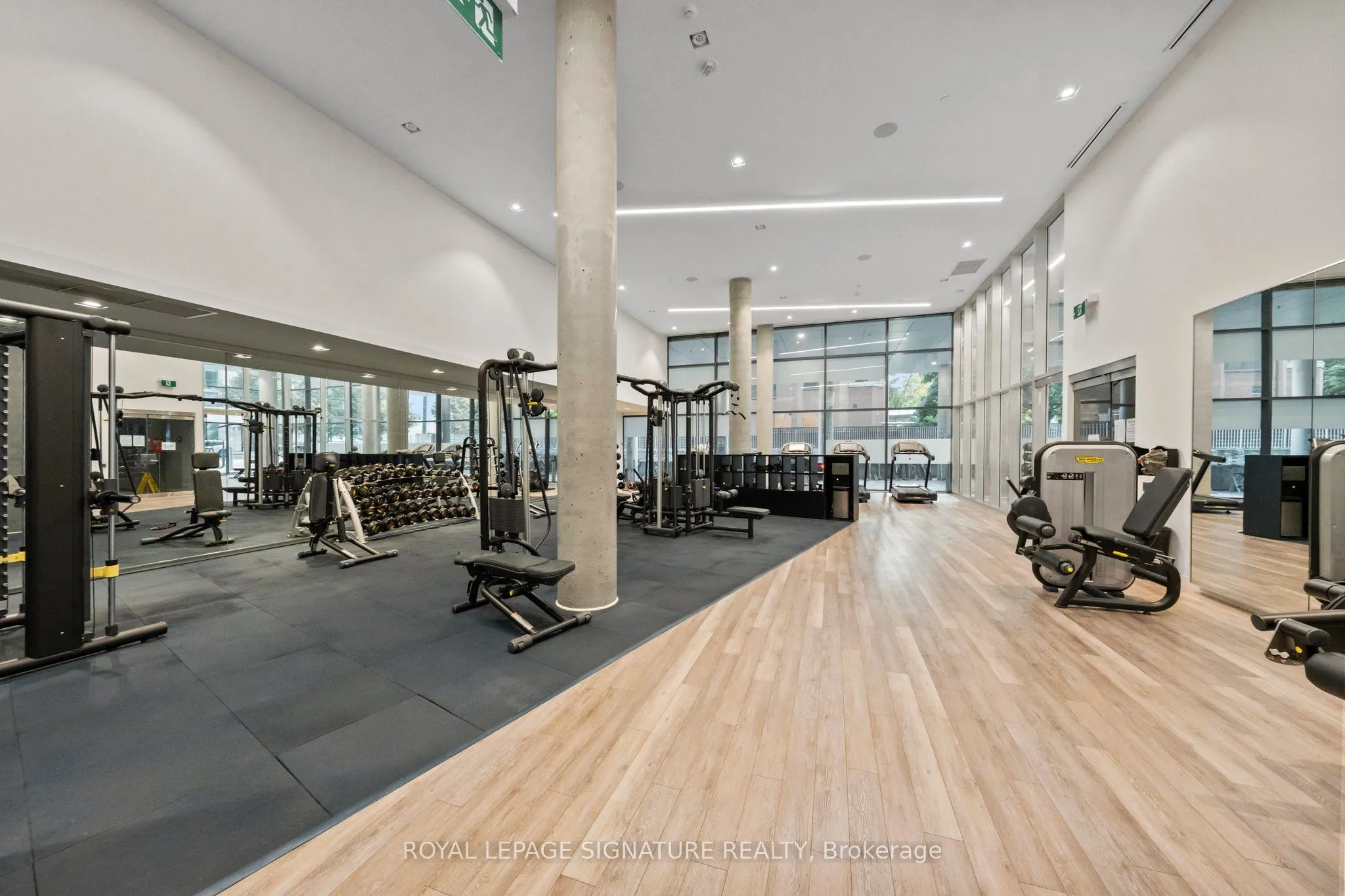 161 Roehampton Avenue, #2711