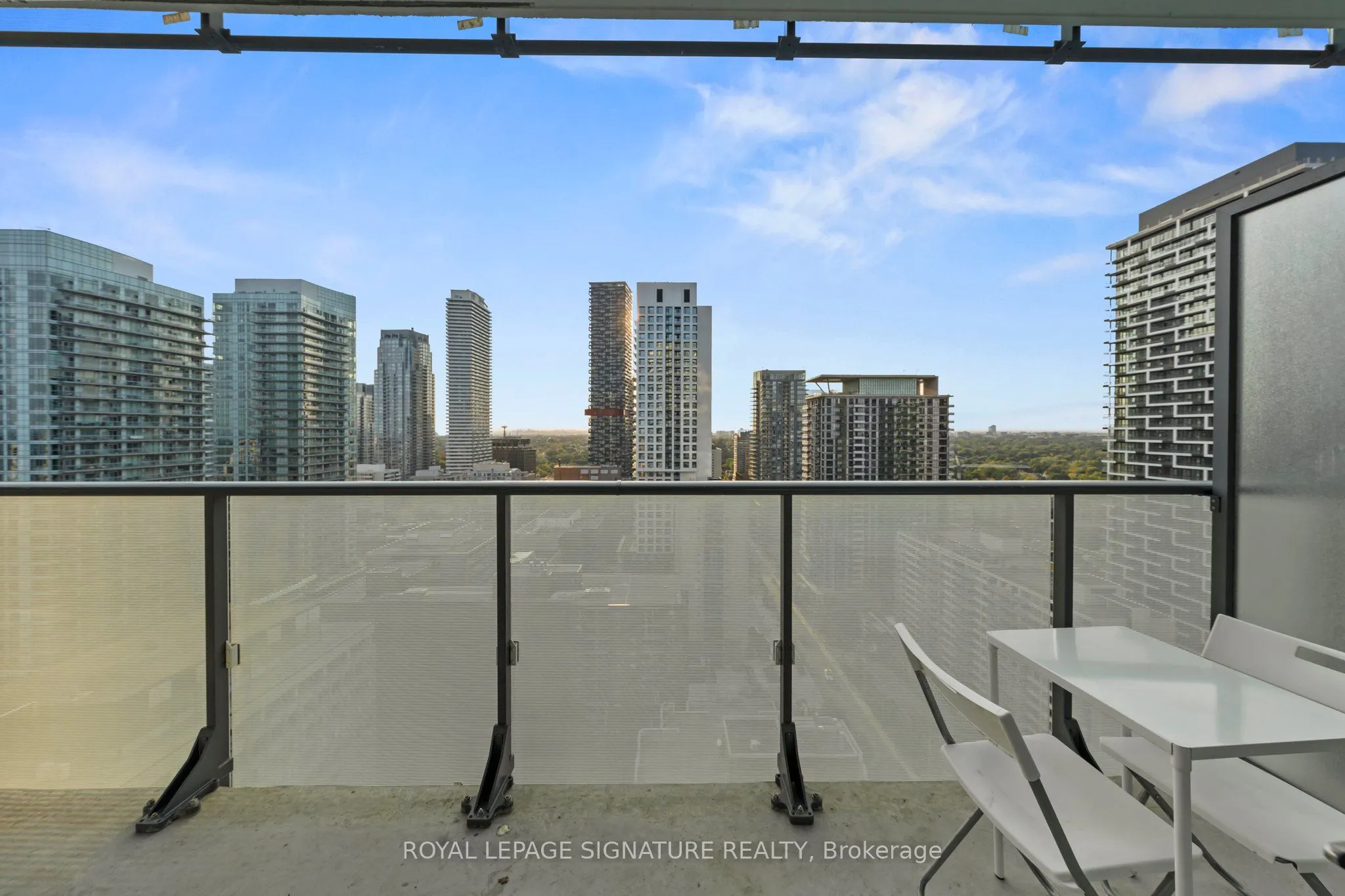 161 Roehampton Avenue, #2711