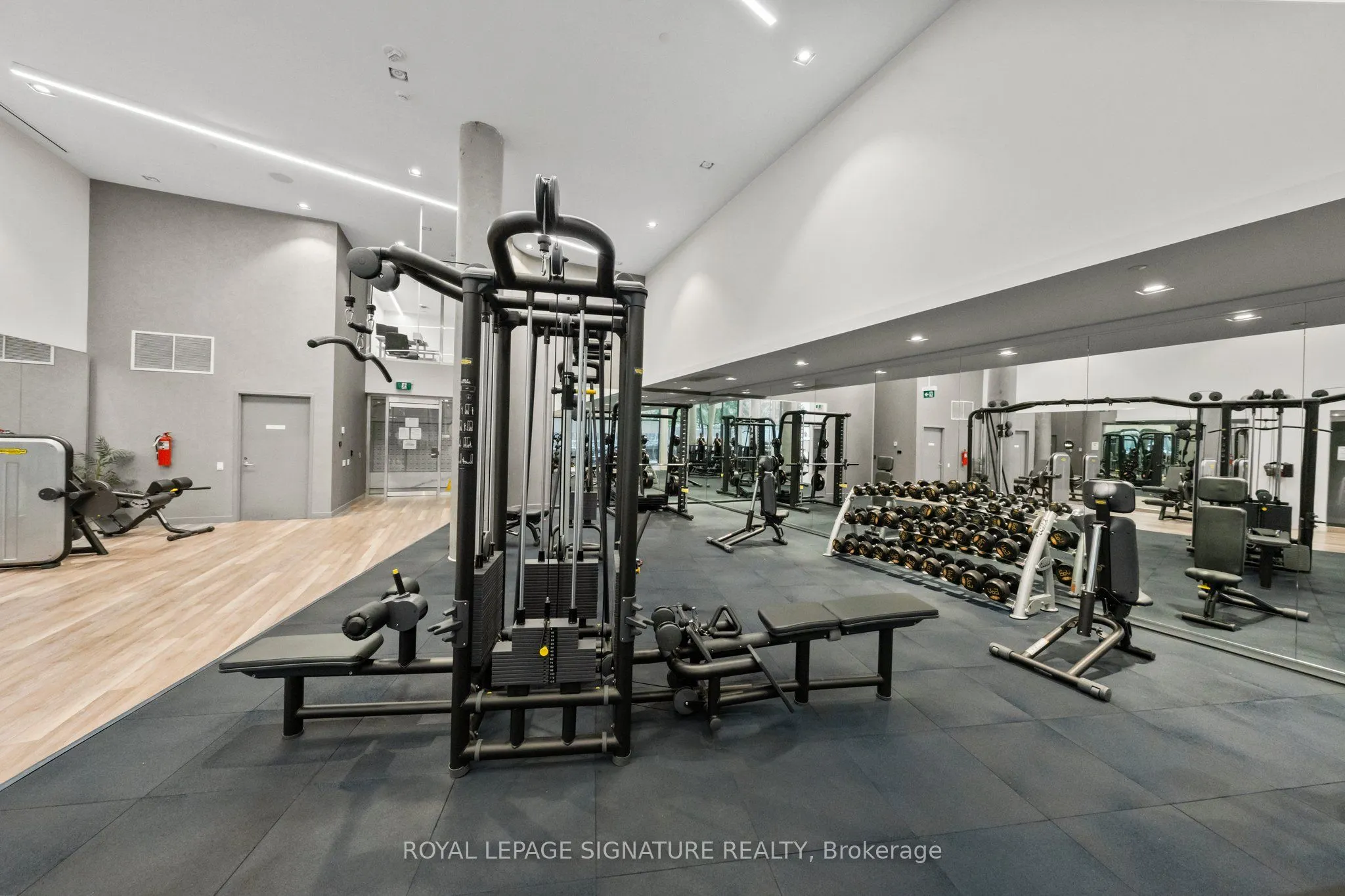 161 Roehampton Avenue, #2711