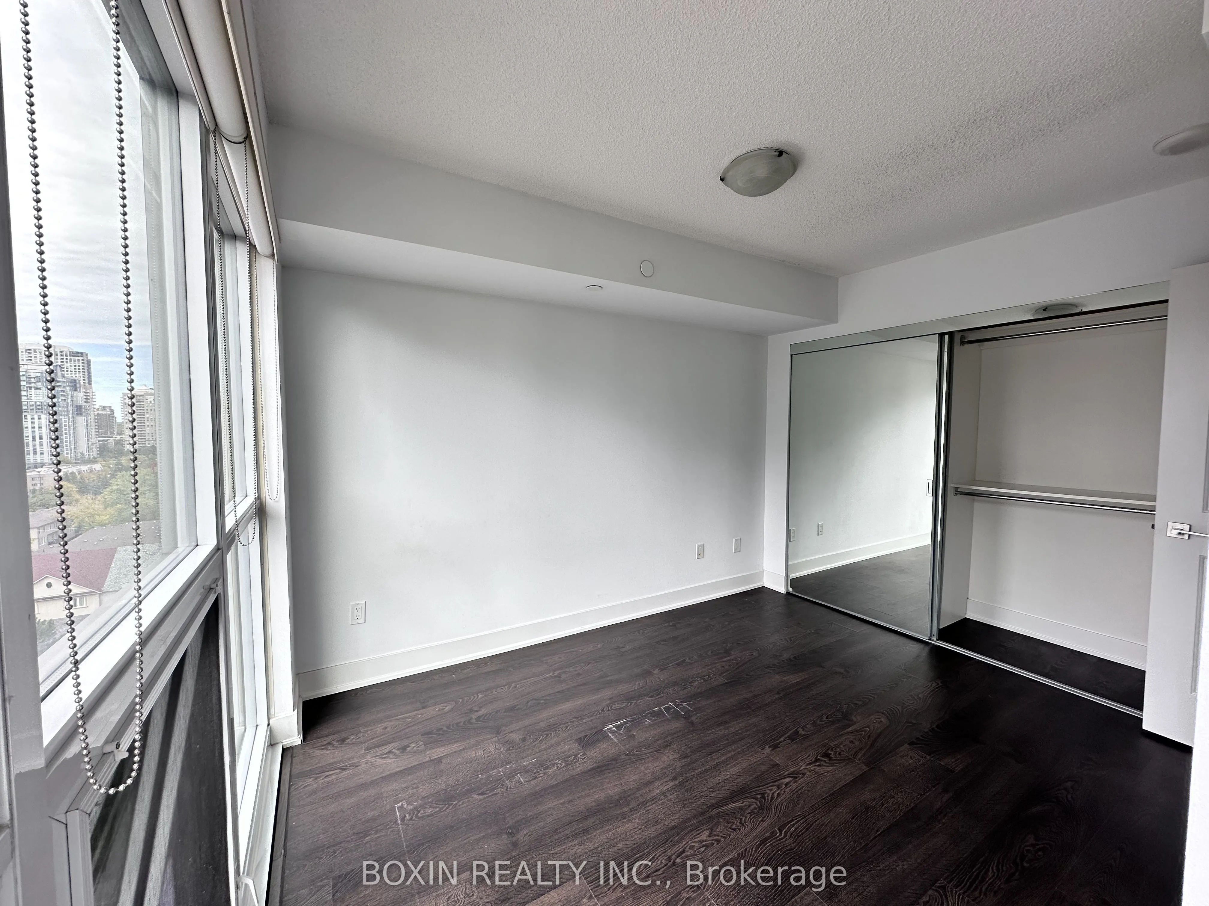 88 Sheppard Avenue E, #1206