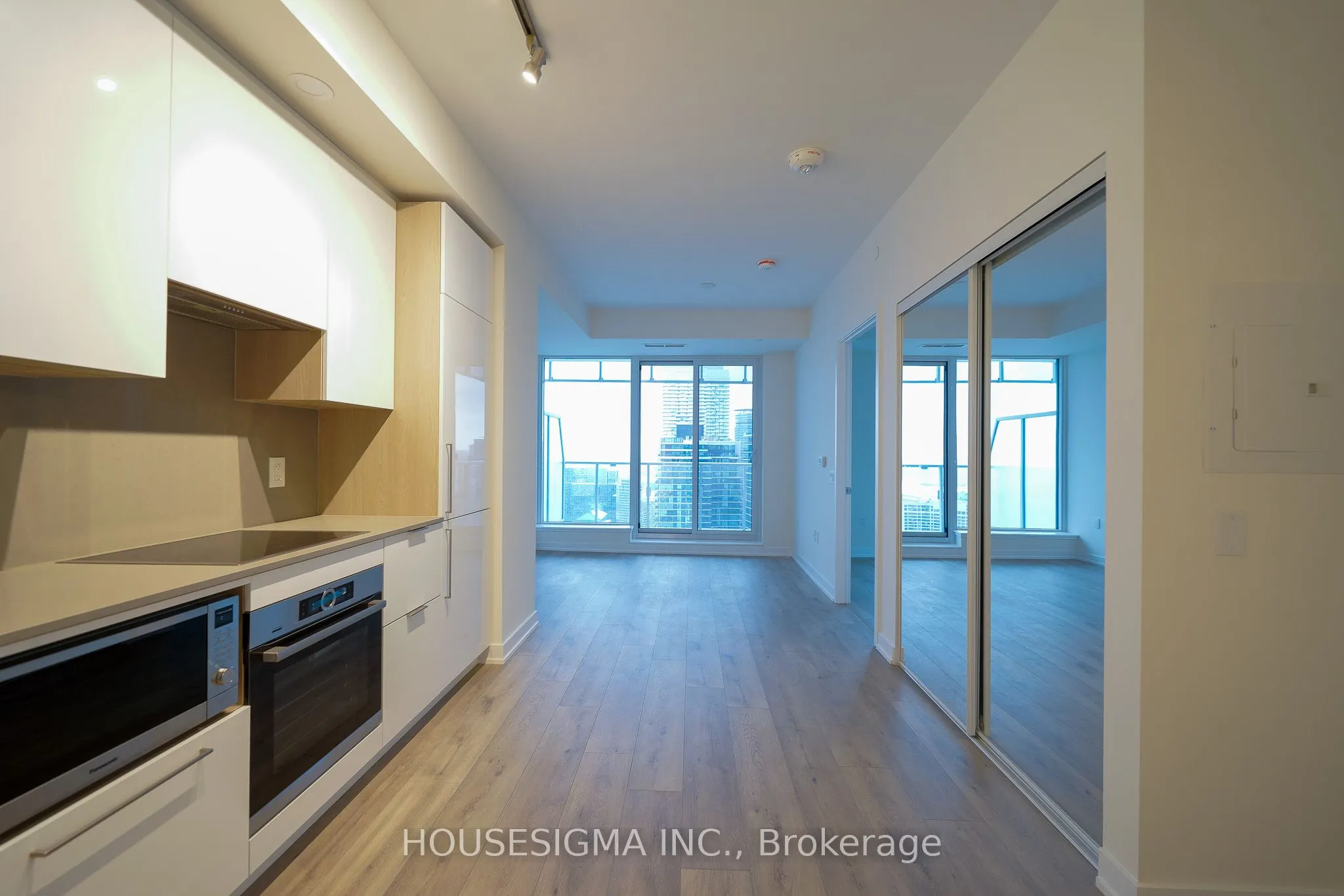 28 Freeland Street, #4803