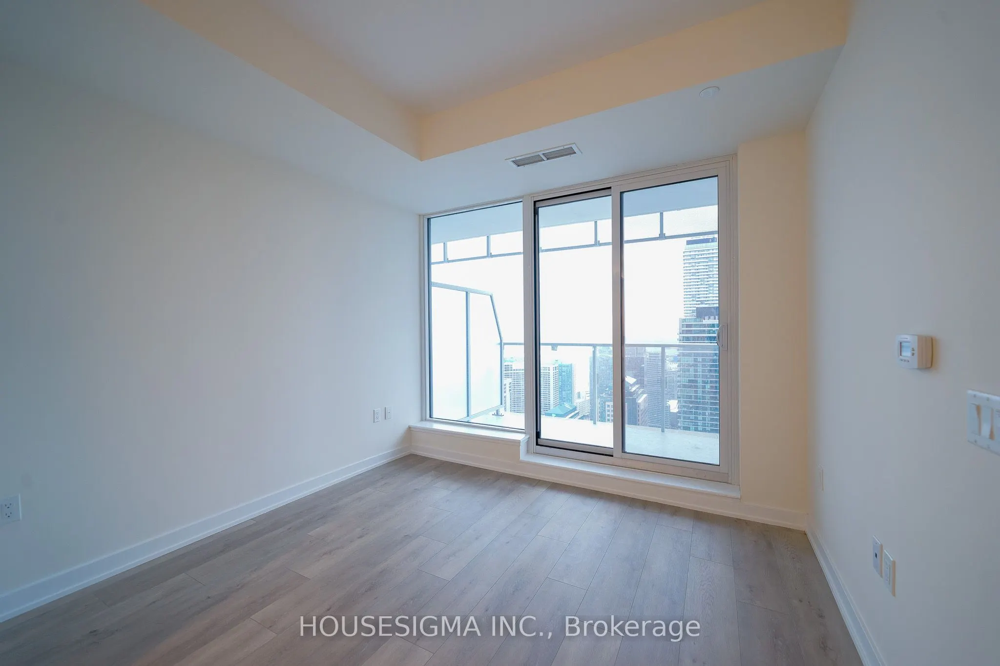 28 Freeland Street, #4803