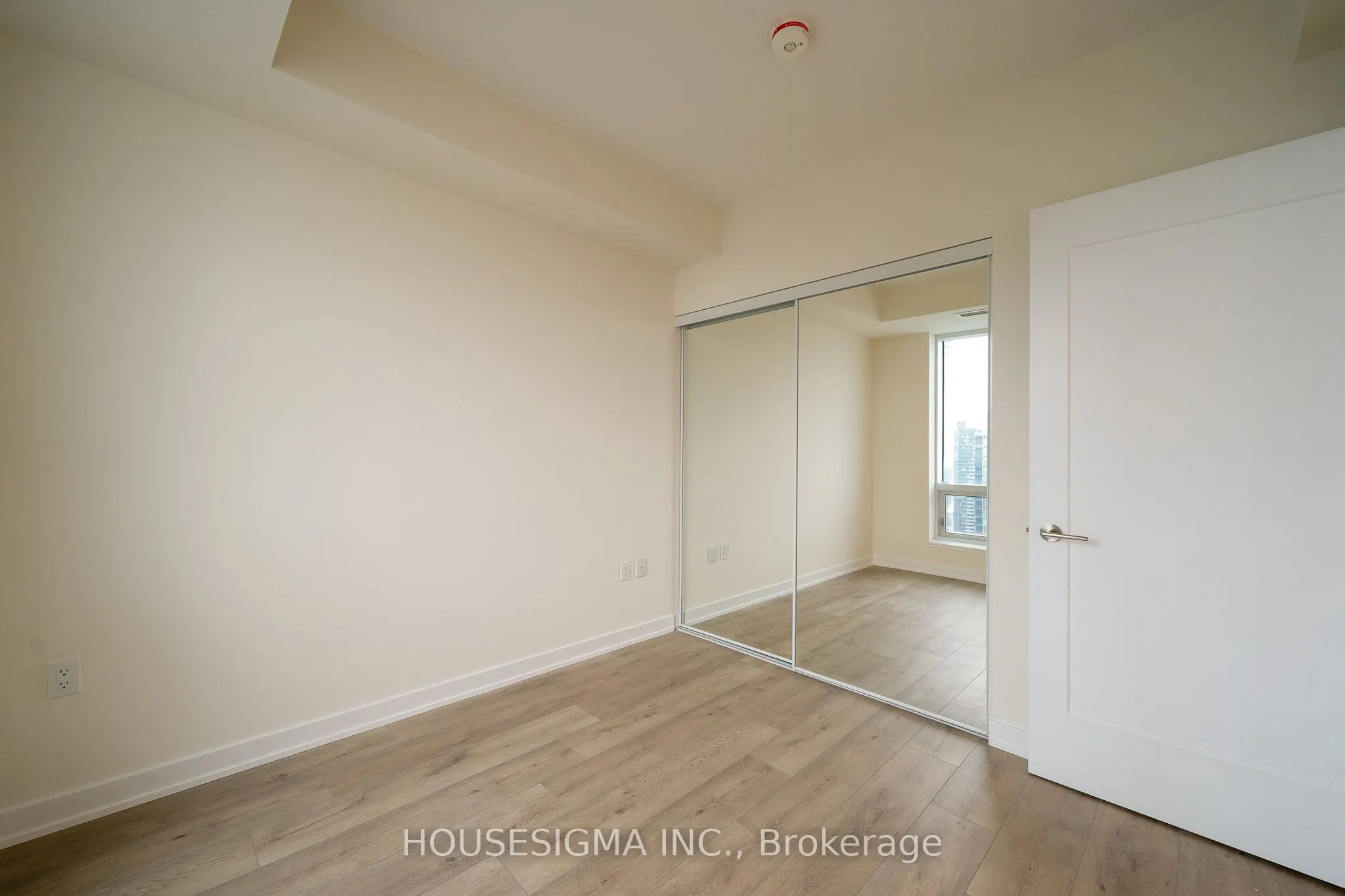 28 Freeland Street, #4803