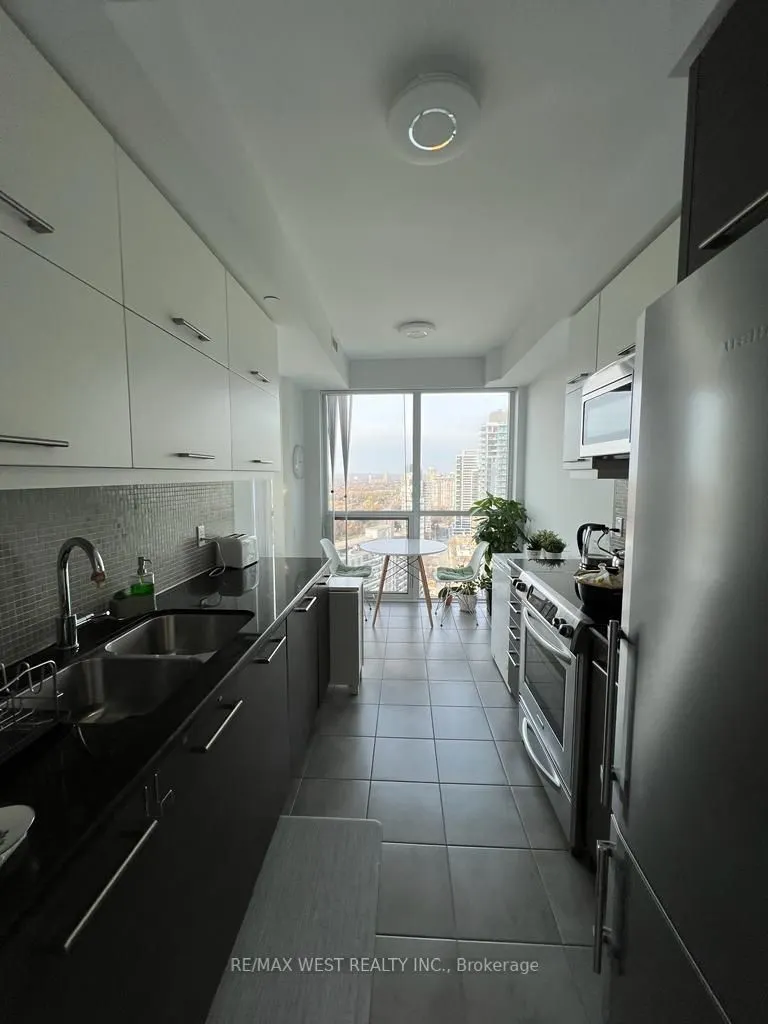 5162 Yonge Street