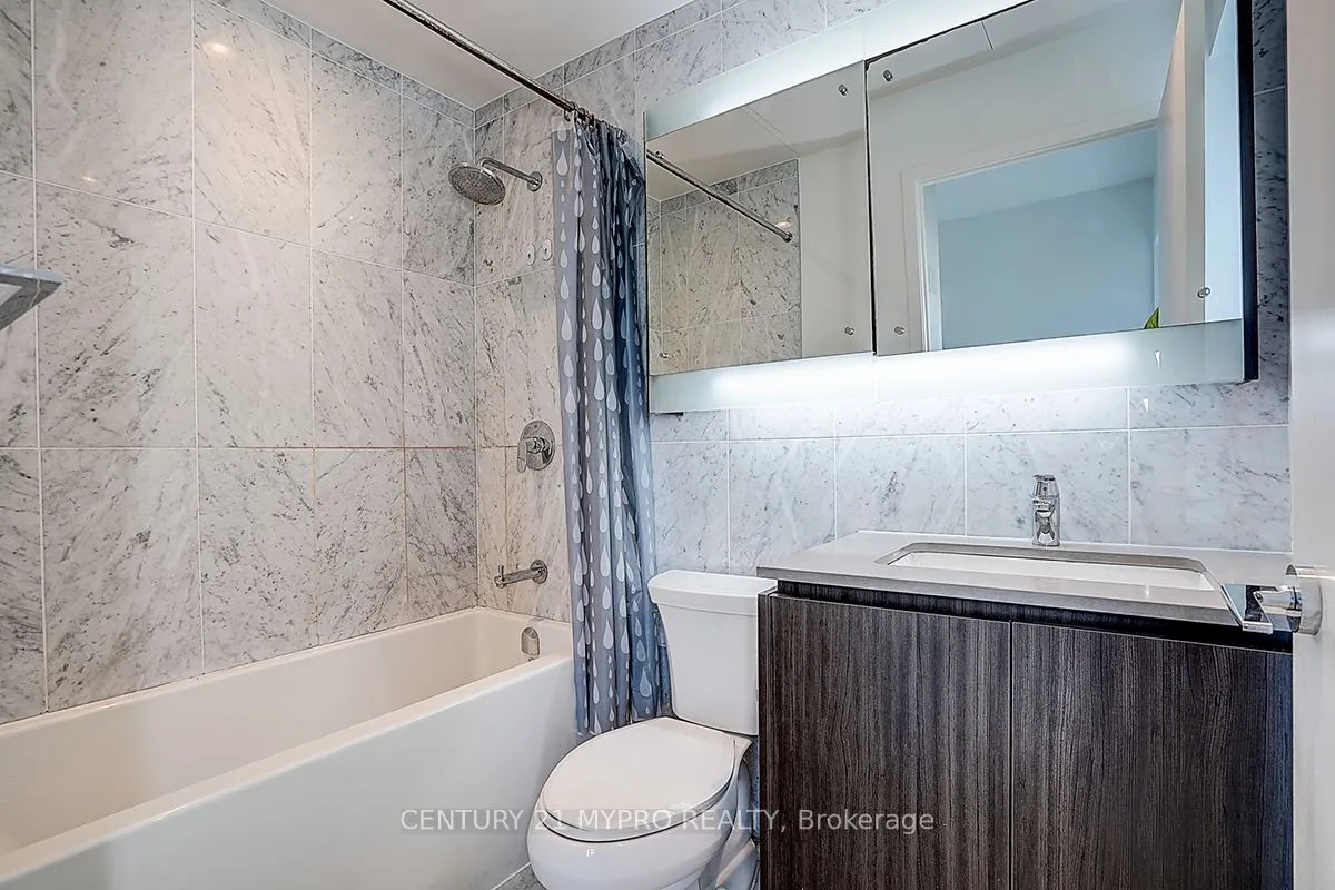 90 Queens Wharf Road, #210