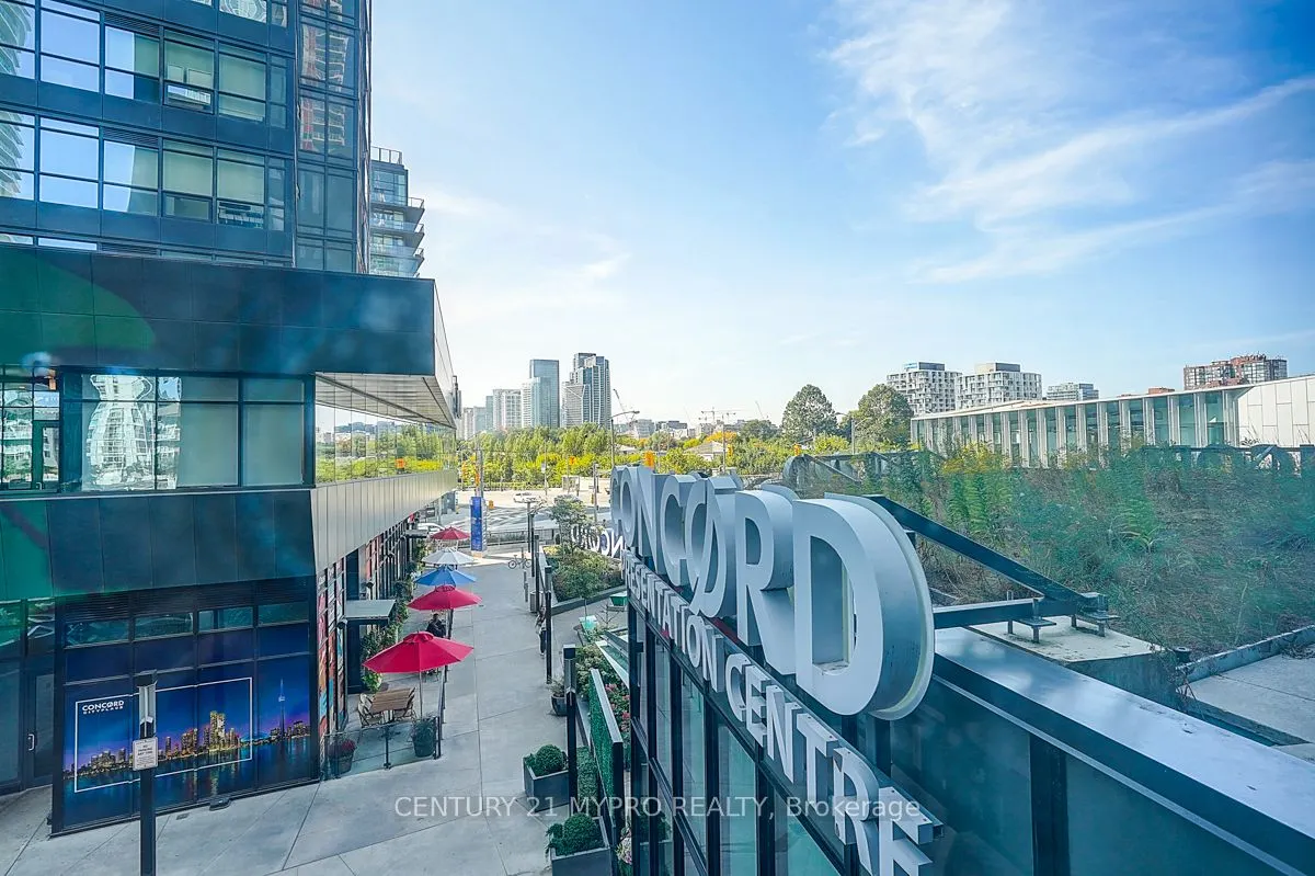 90 Queens Wharf Road, #210