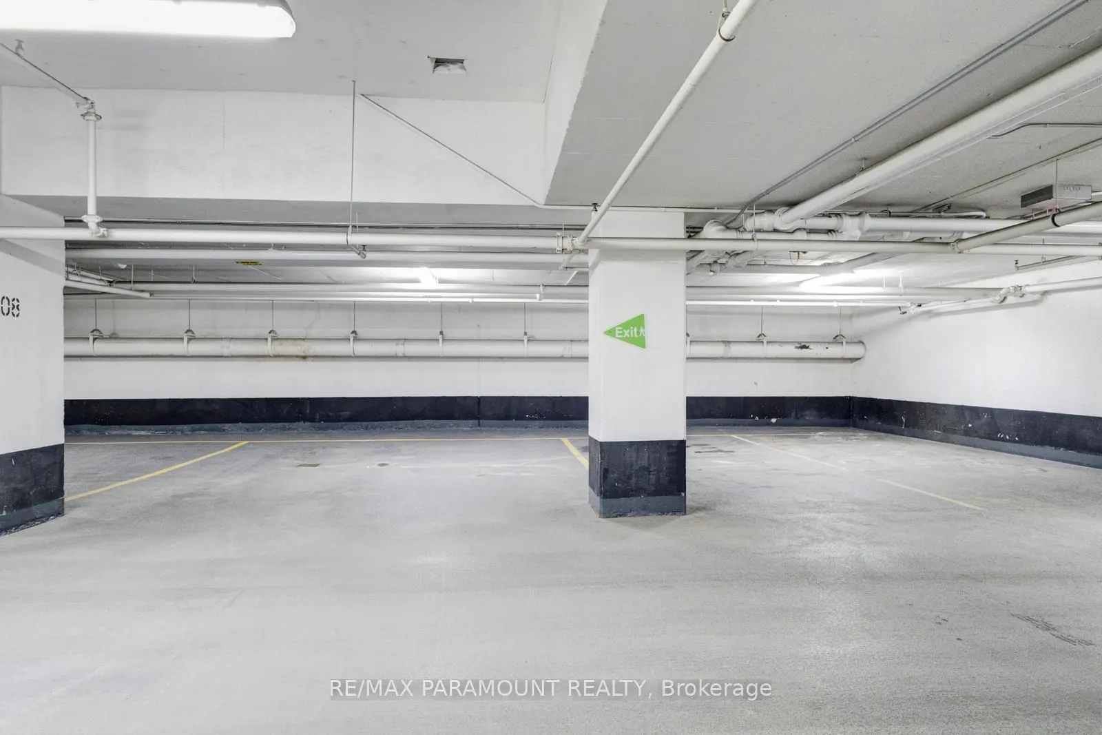 39 Queens Quay E, #1101