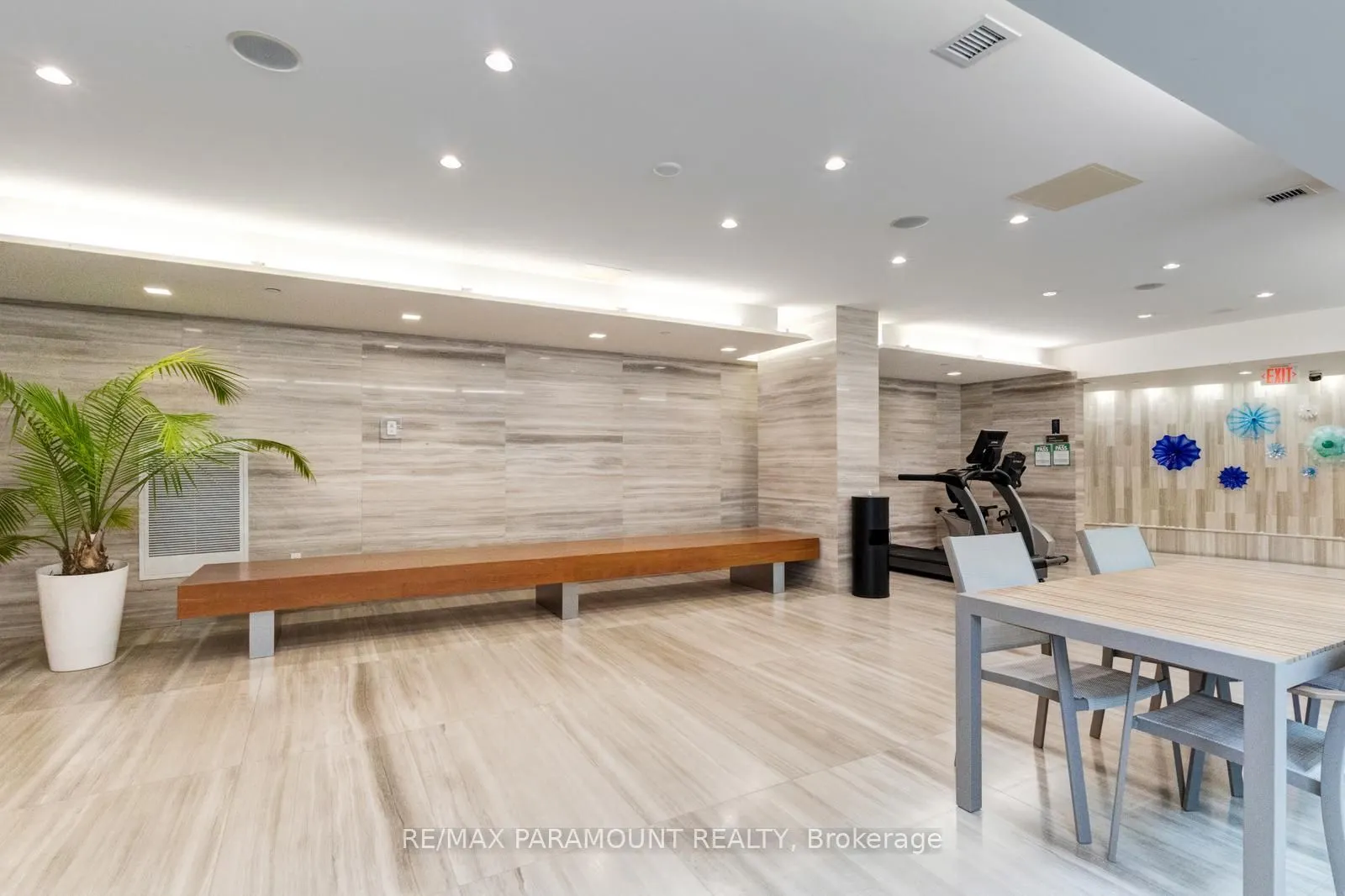 39 Queens Quay E, #1101