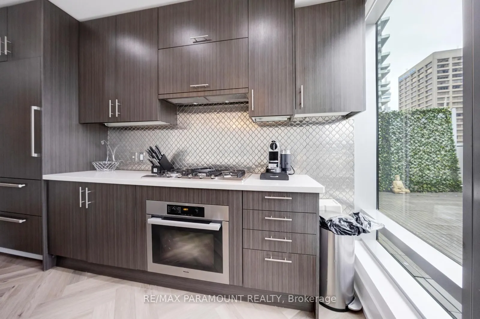 39 Queens Quay E, #1101