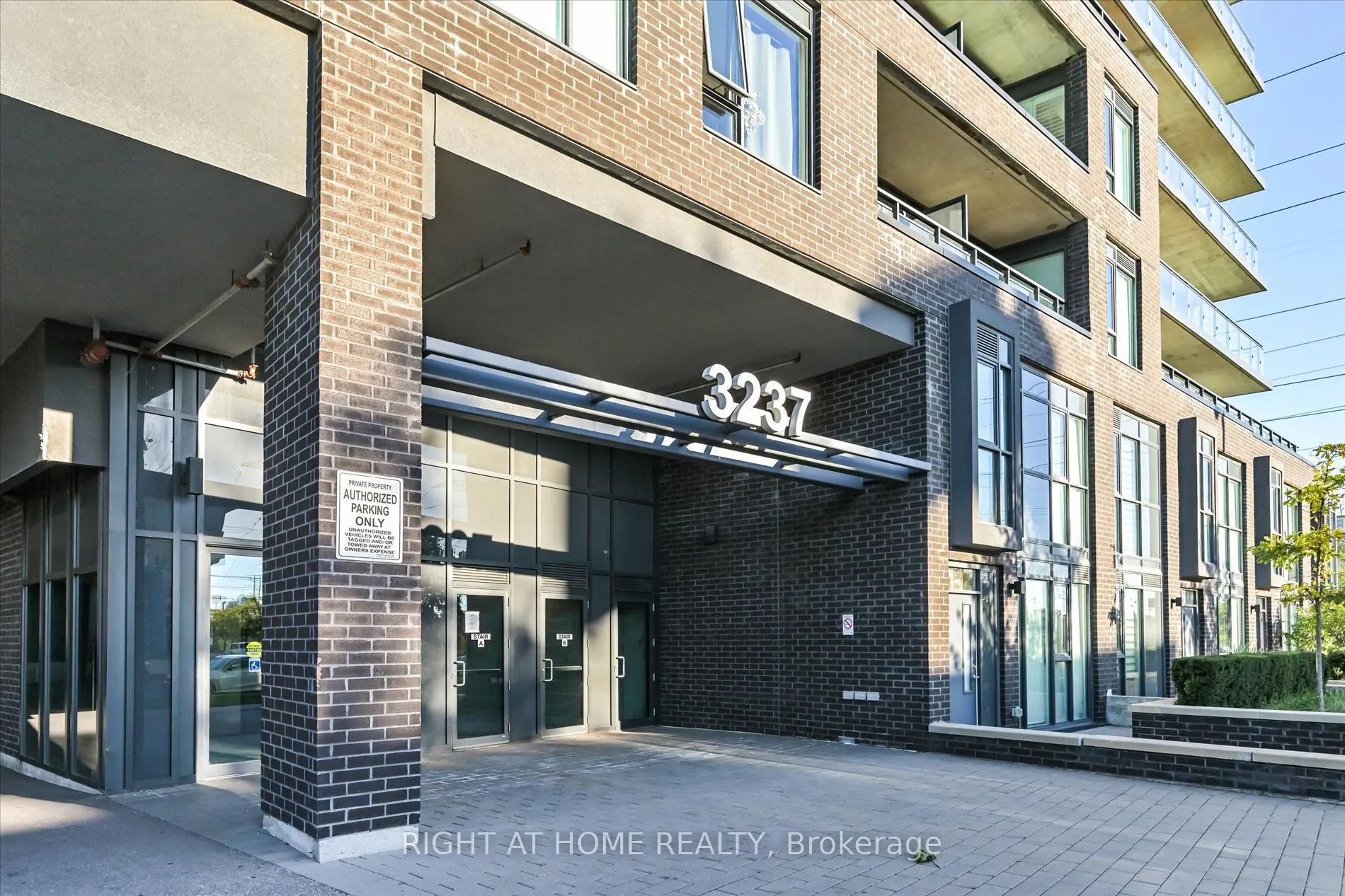 3237 Bayview Avenue, #507