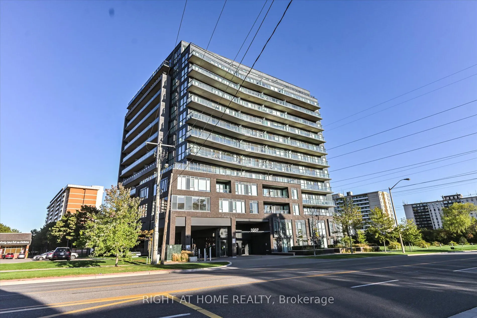 3237 Bayview Avenue, #507