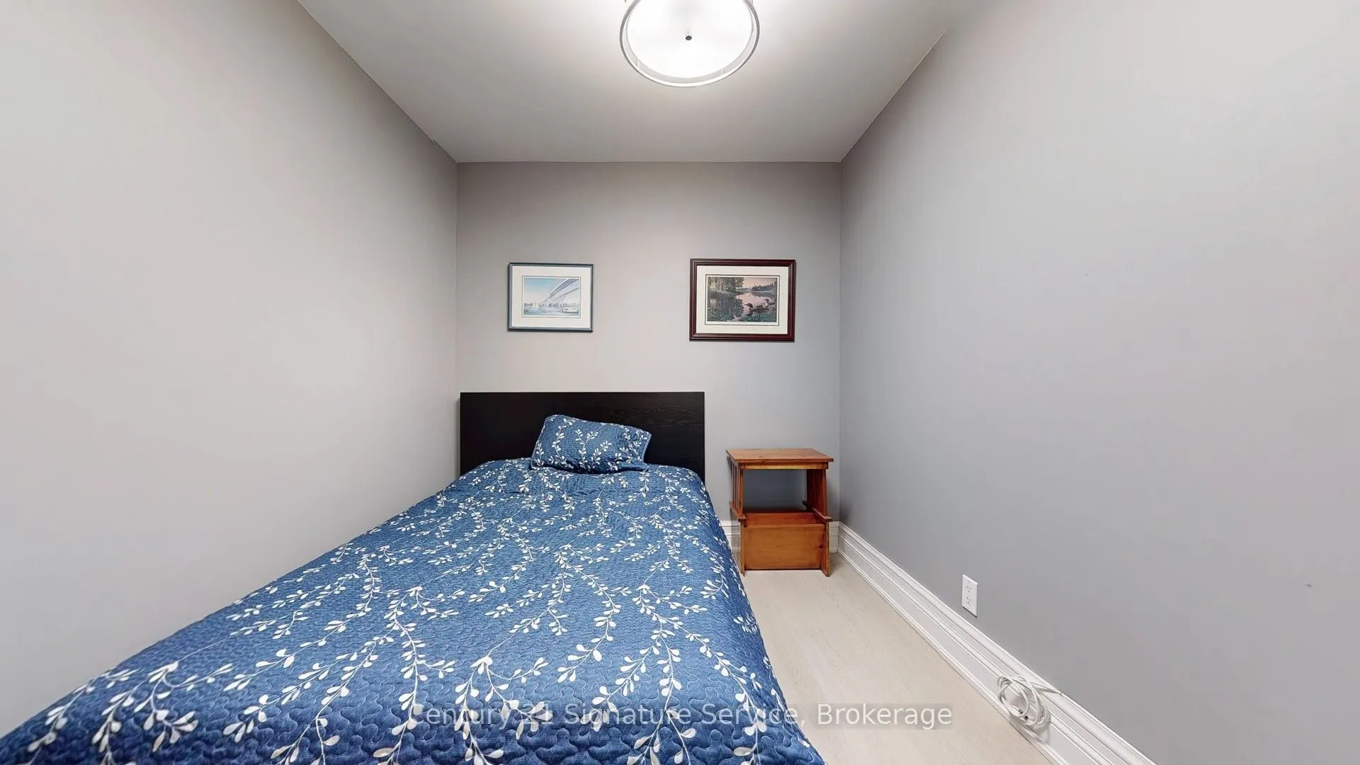 81 Navy Wharf Court, #315