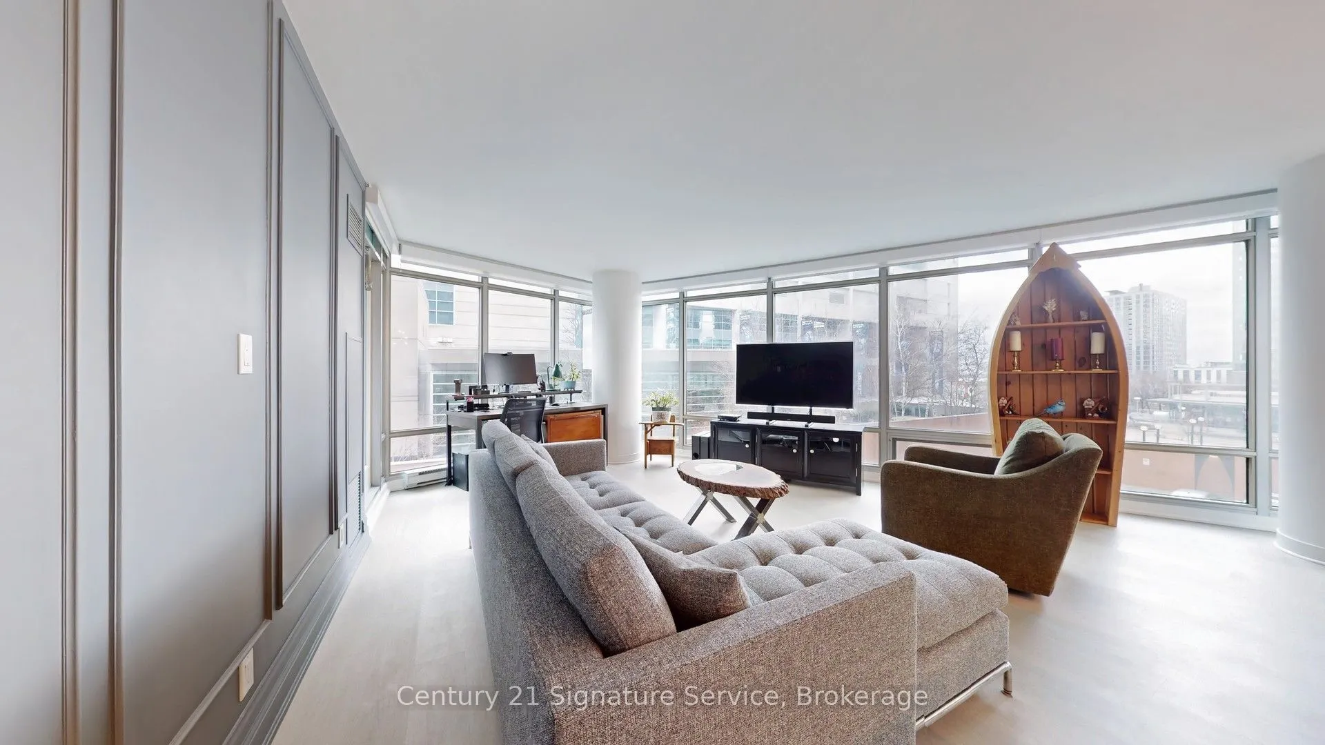 81 Navy Wharf Court, #315