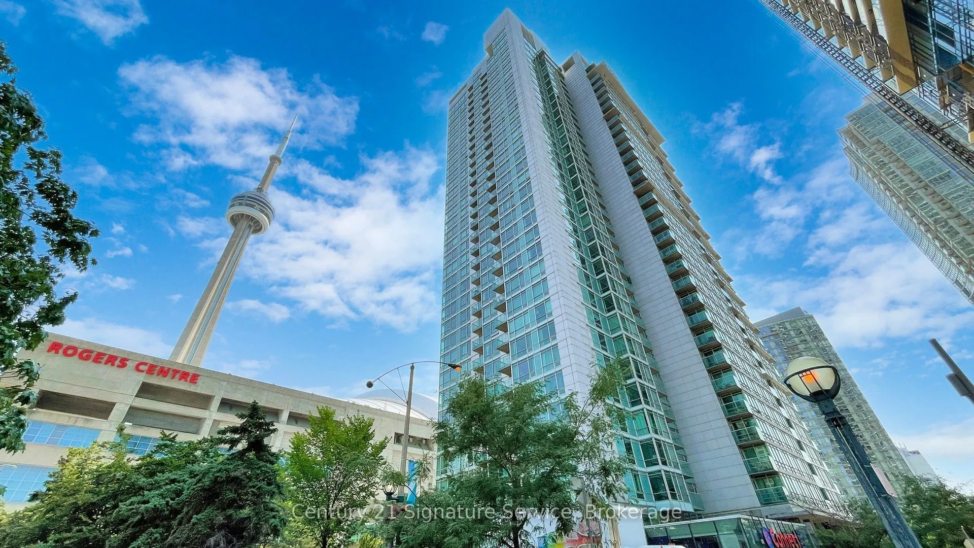 81 Navy Wharf Court, #315