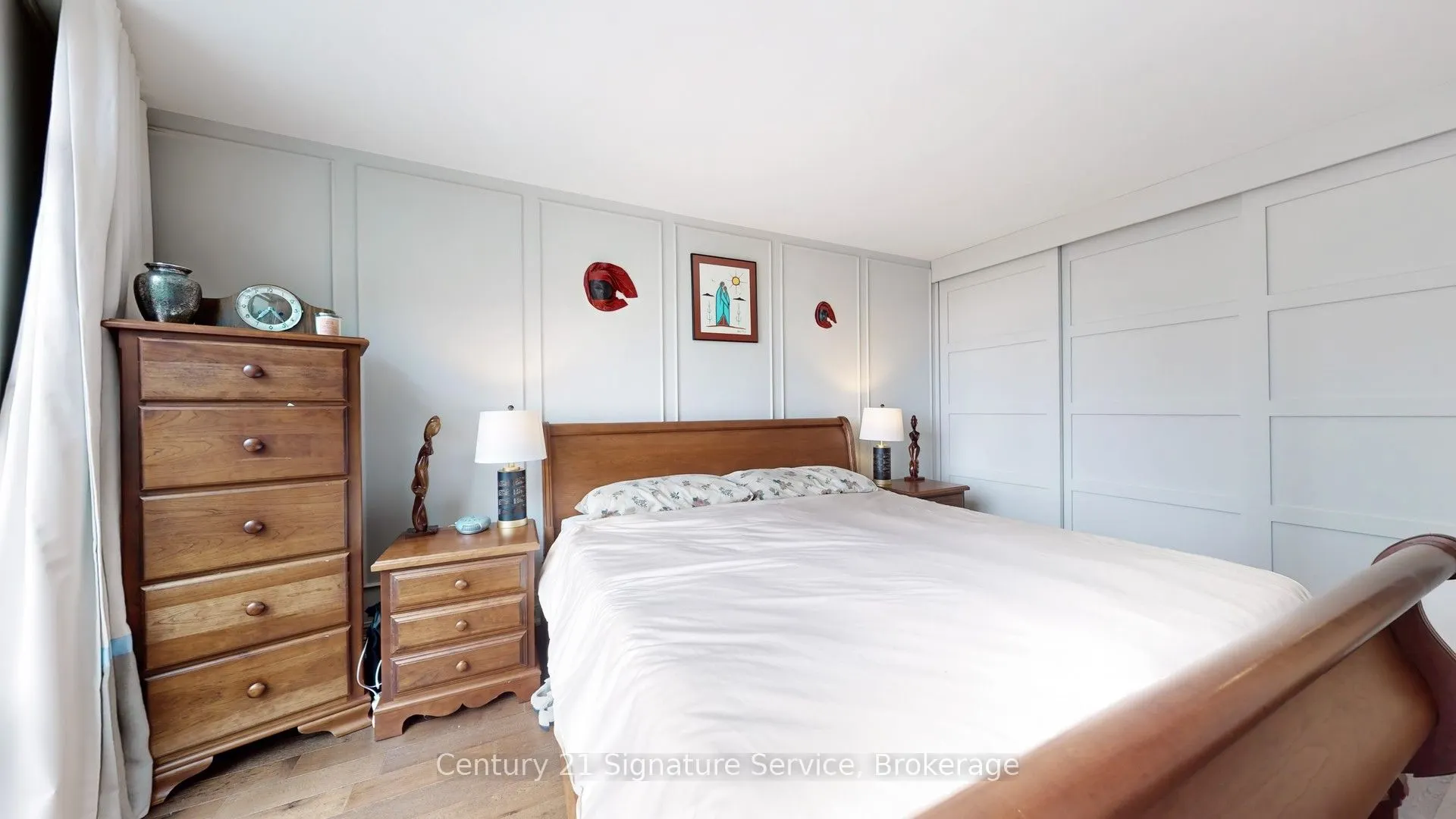 81 Navy Wharf Court, #315