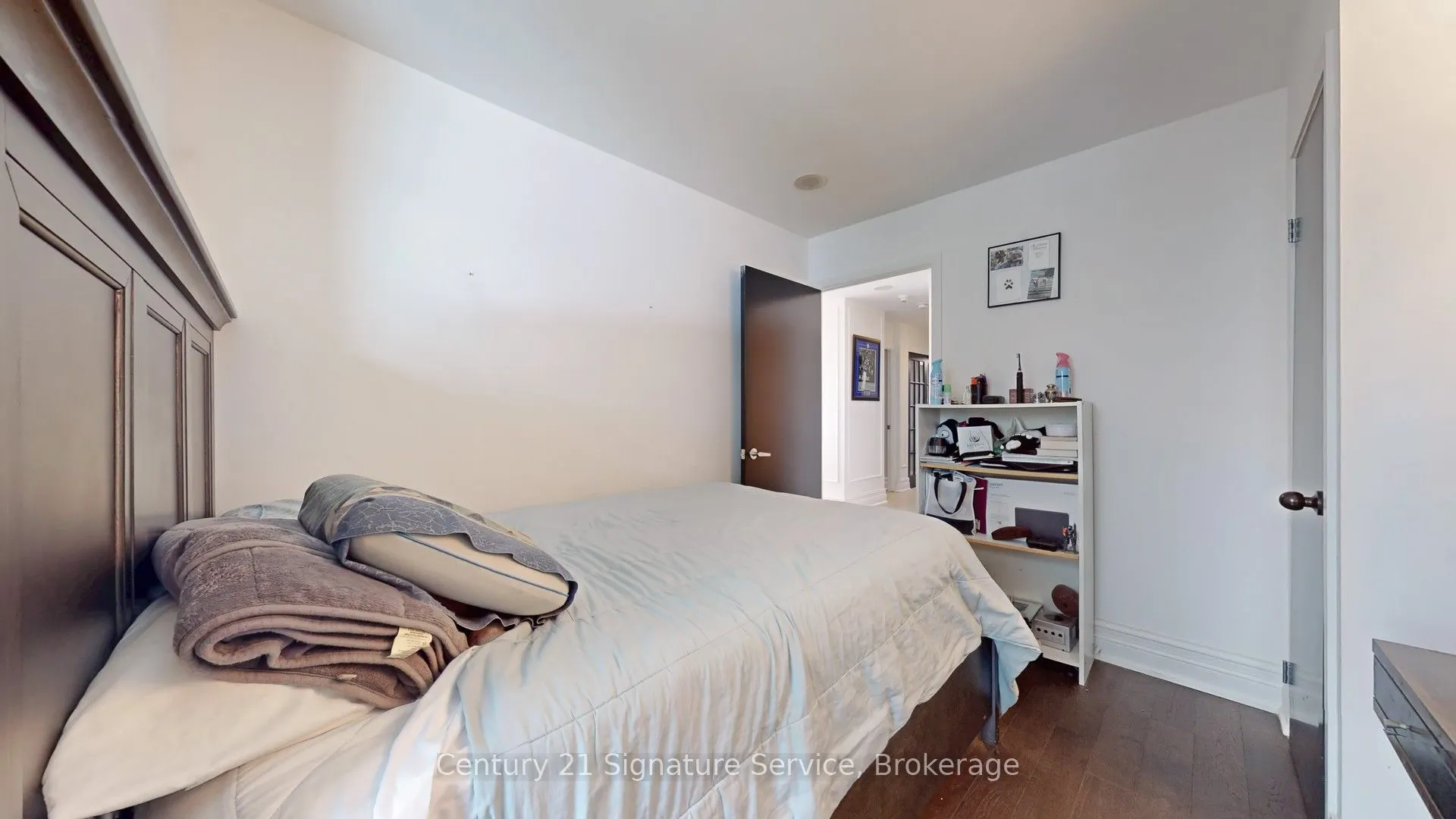 81 Navy Wharf Court, #315
