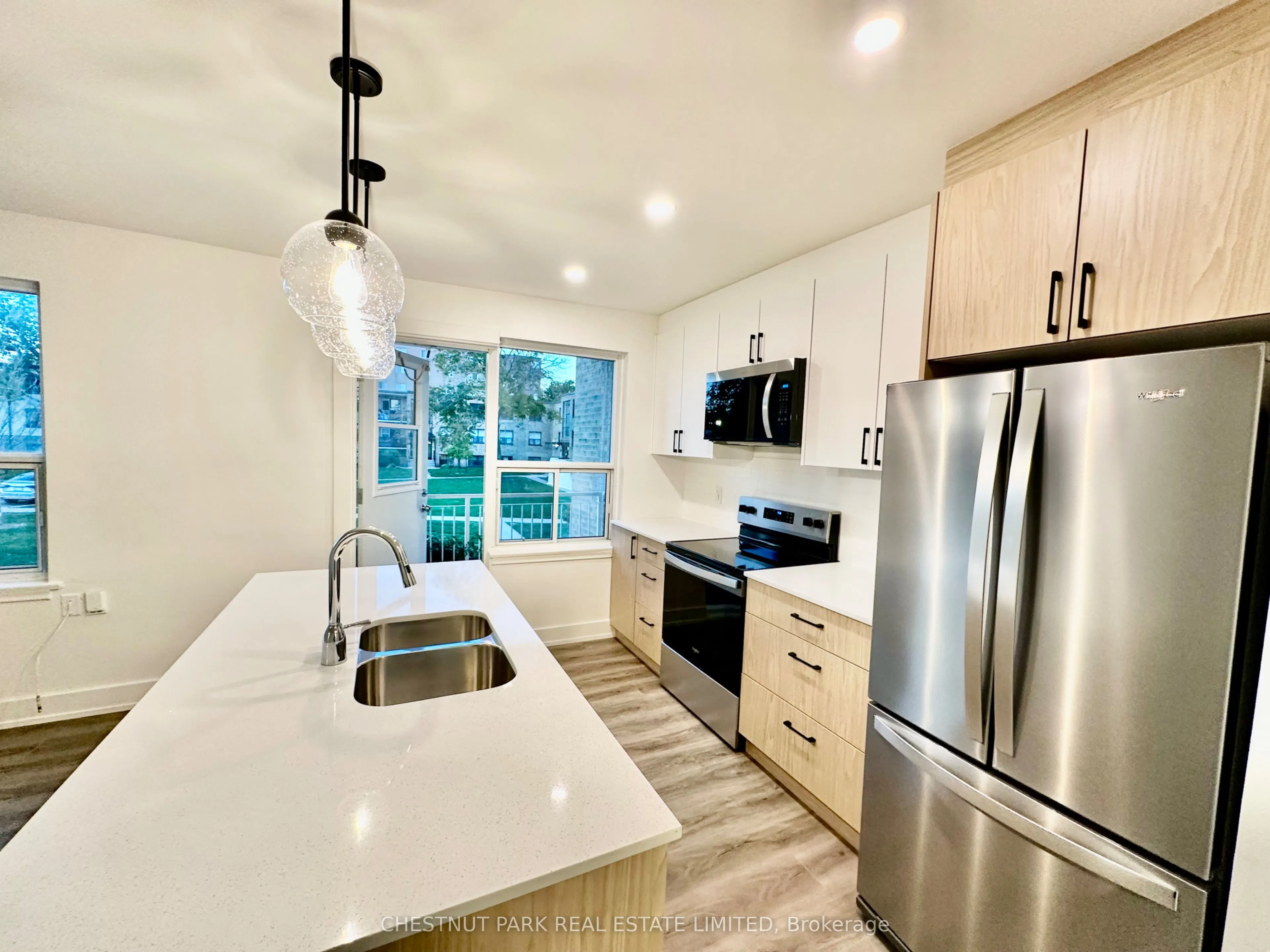 8 Wingreen Court, #4