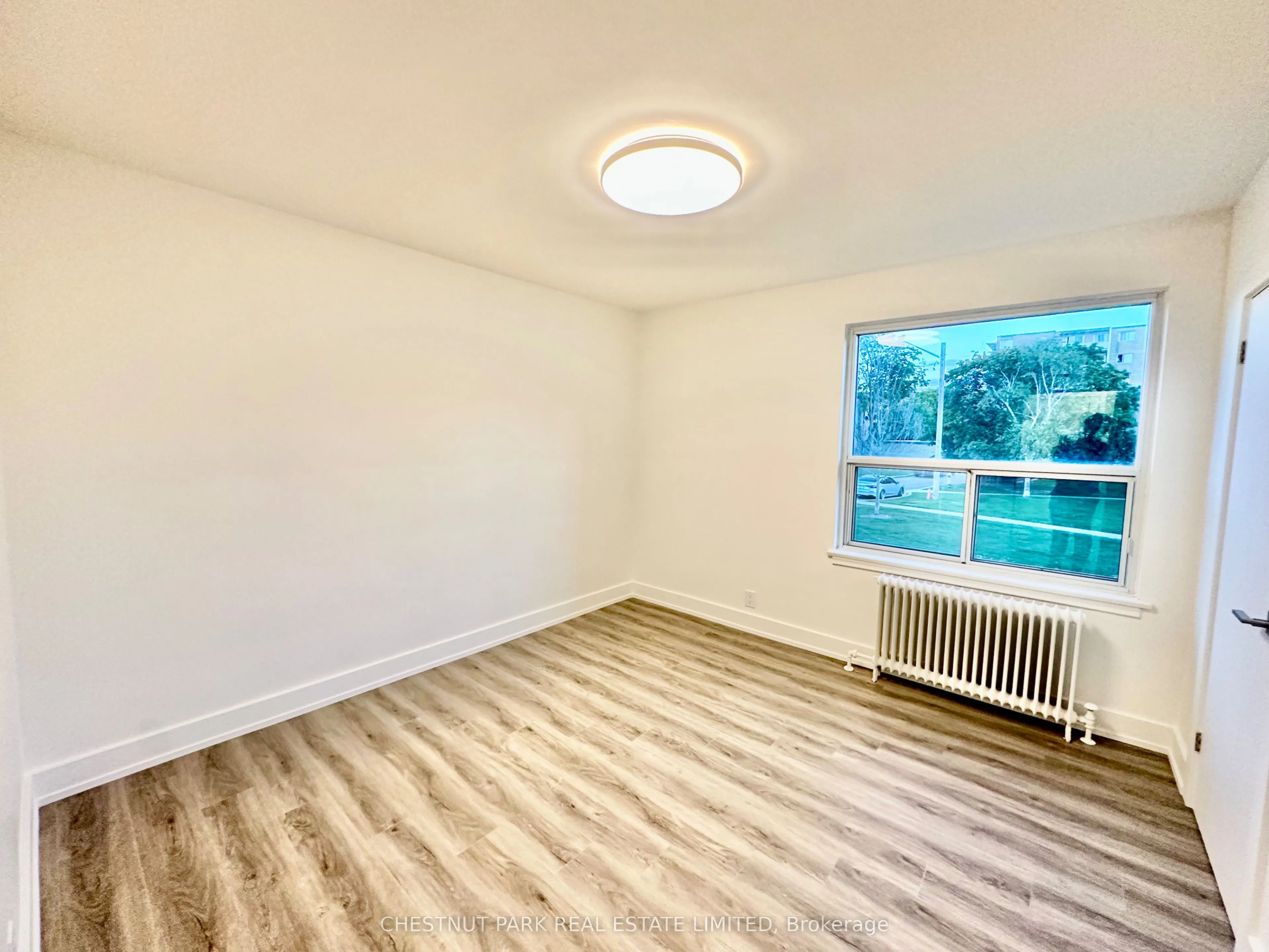 8 Wingreen Court, #4