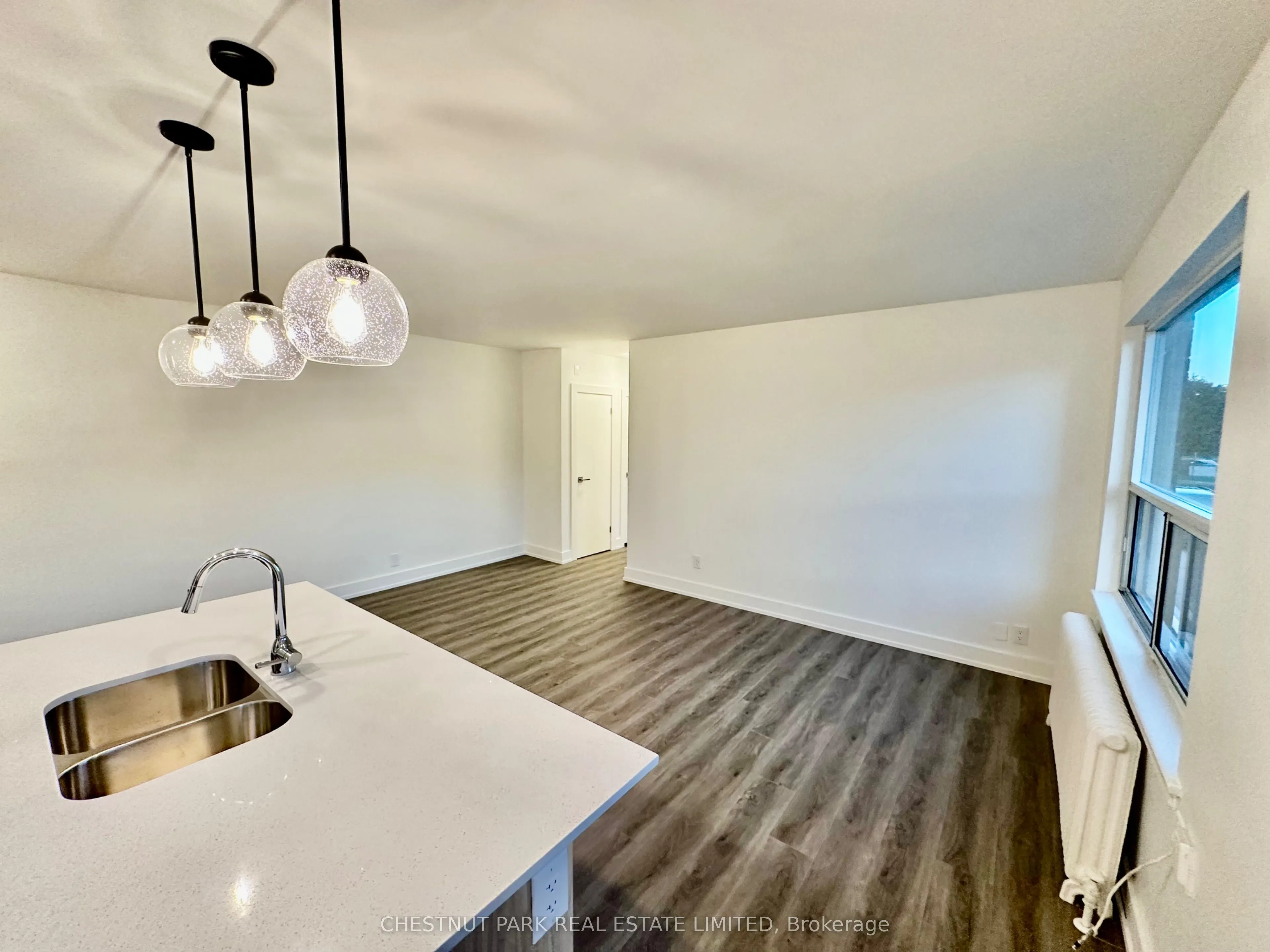 8 Wingreen Court, #4