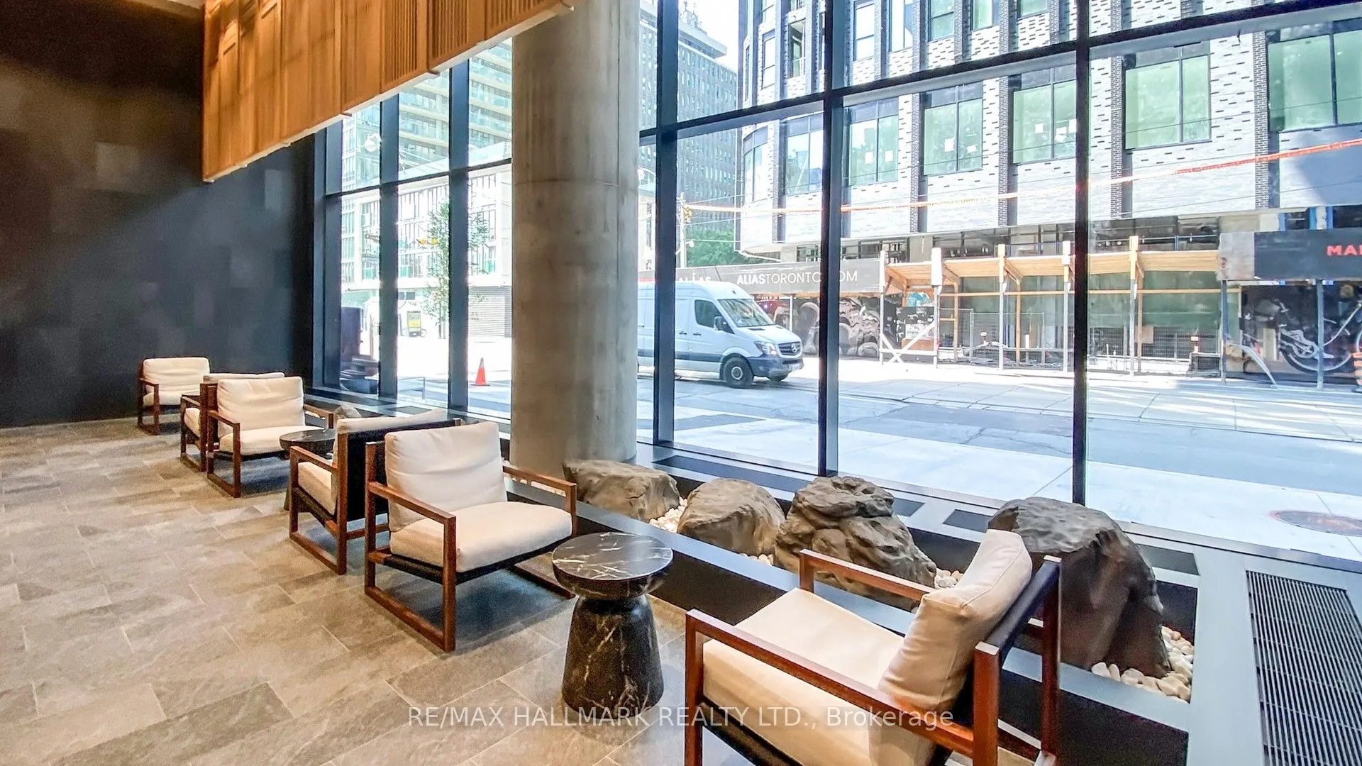 89 Church Street, #3708