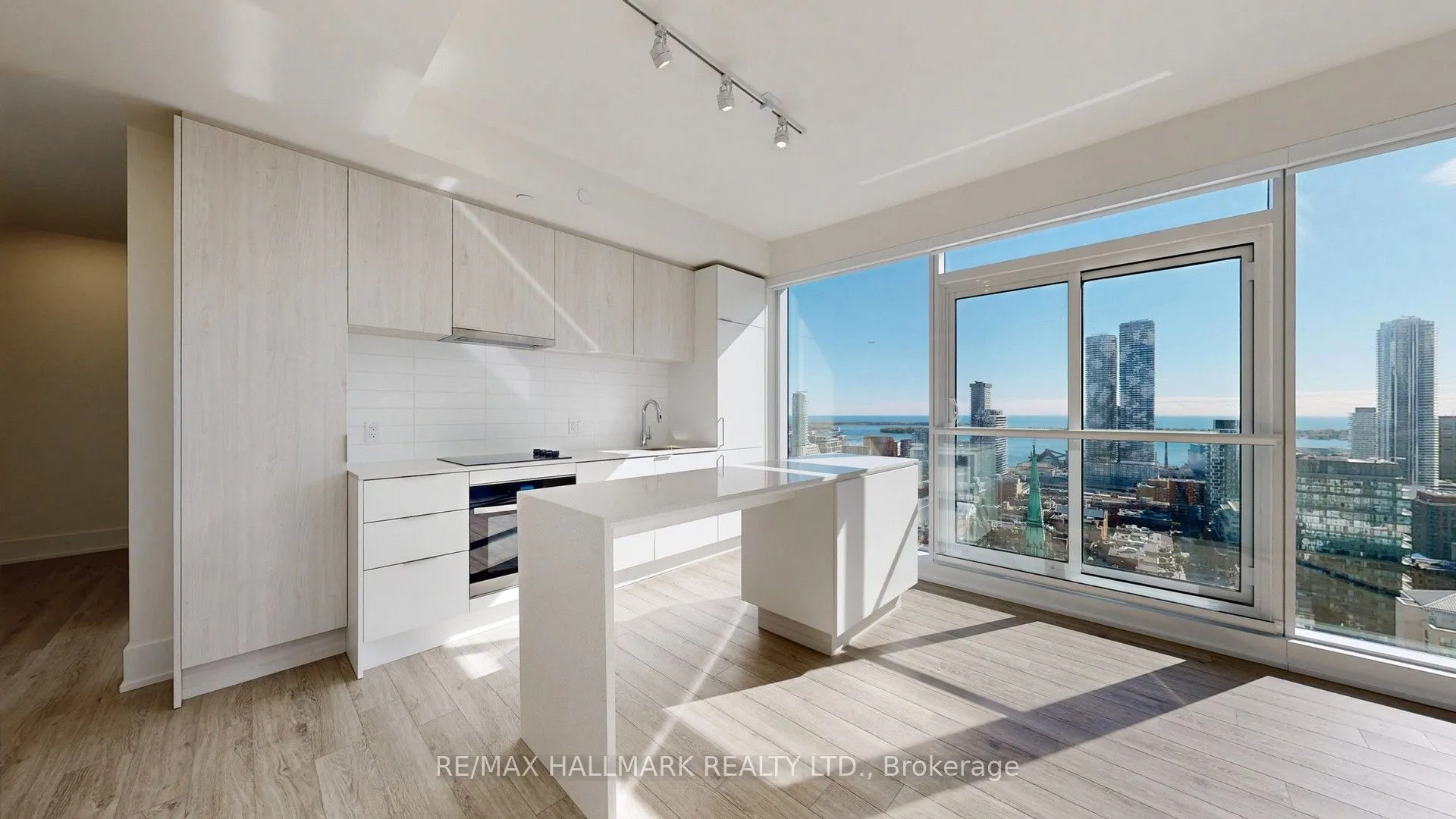 89 Church Street, #3708
