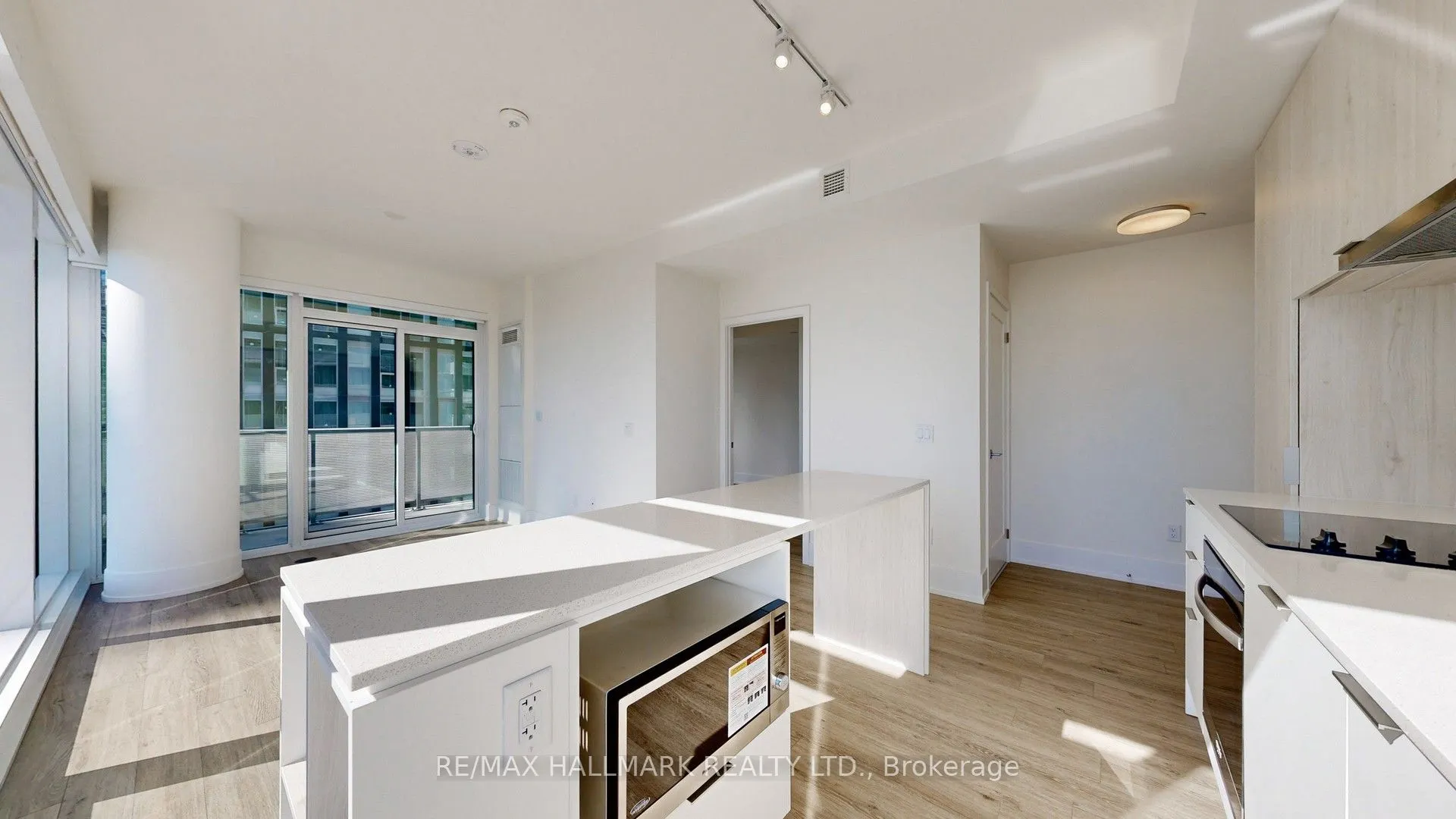 89 Church Street, #3708