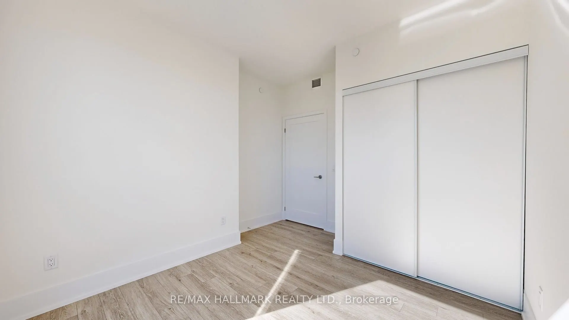 89 Church Street, #3708