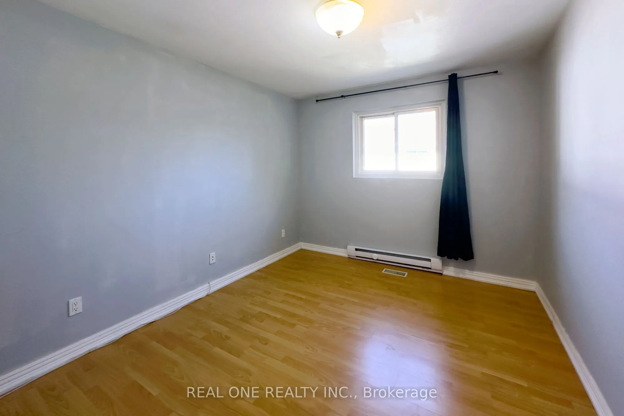 27 Tuscarora Drive, #Upper