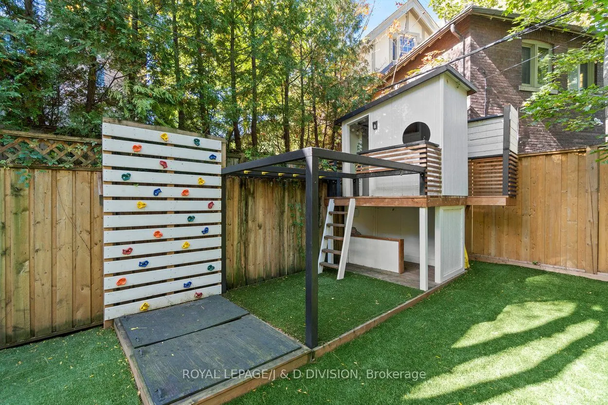 146 Balmoral Avenue
