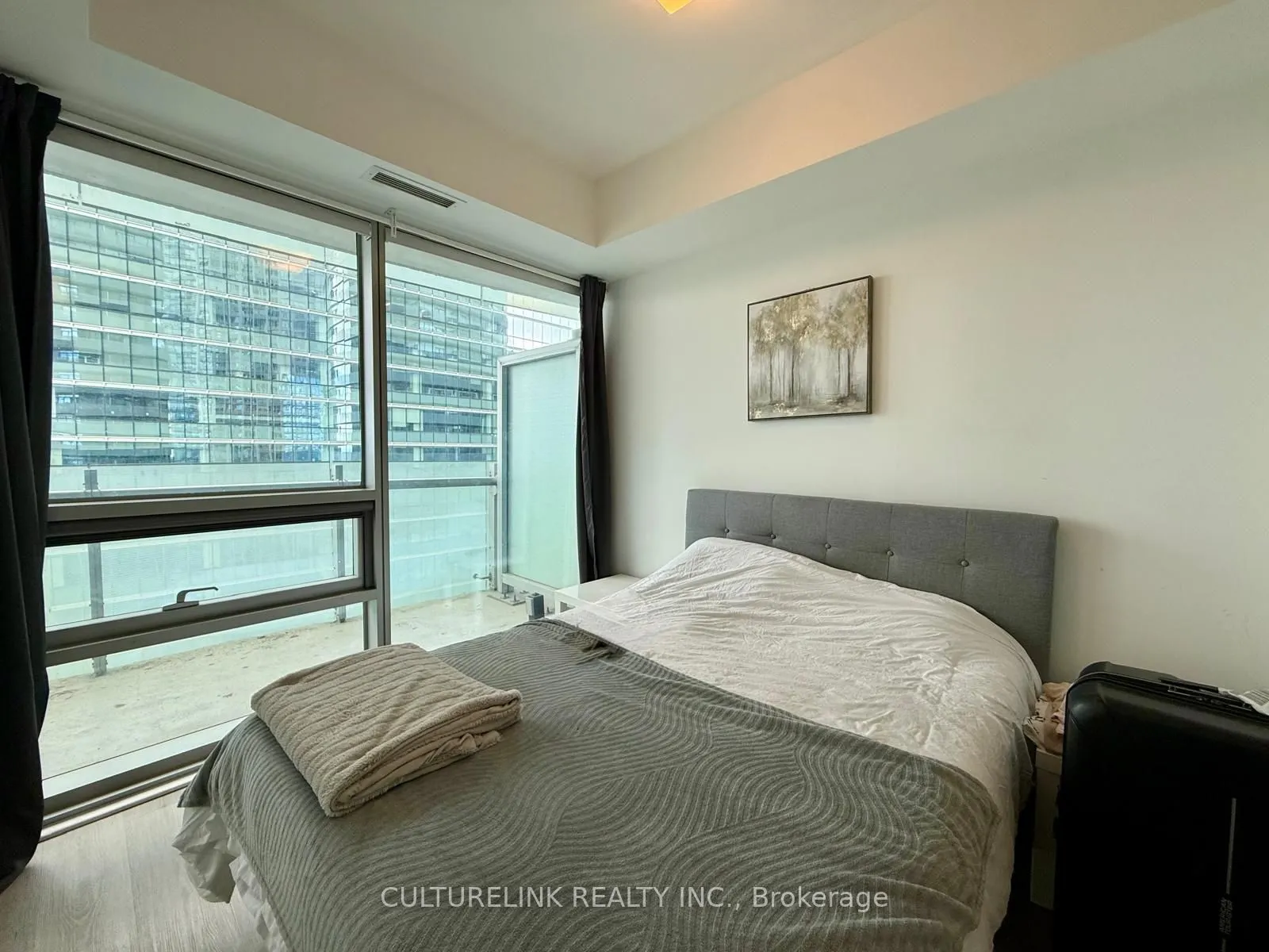 12 York Street, #3609