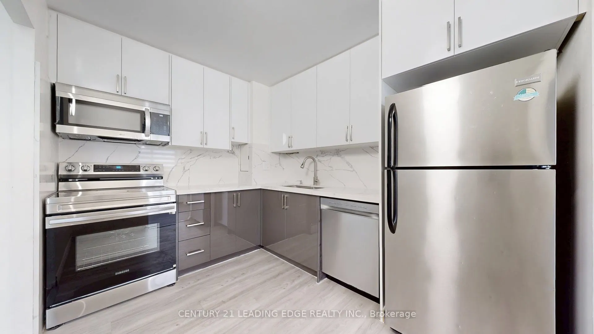 10 Sunny Glenway, #1202