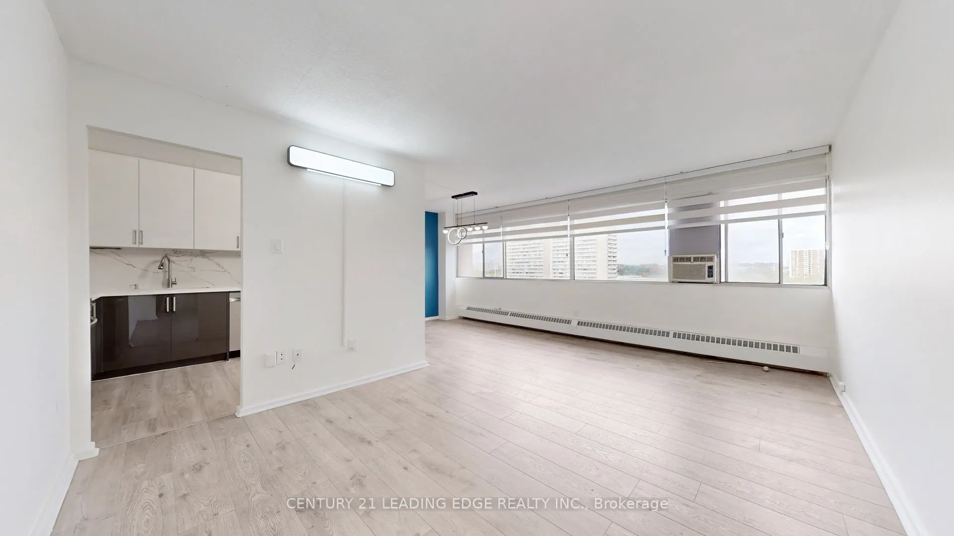 10 Sunny Glenway, #1202