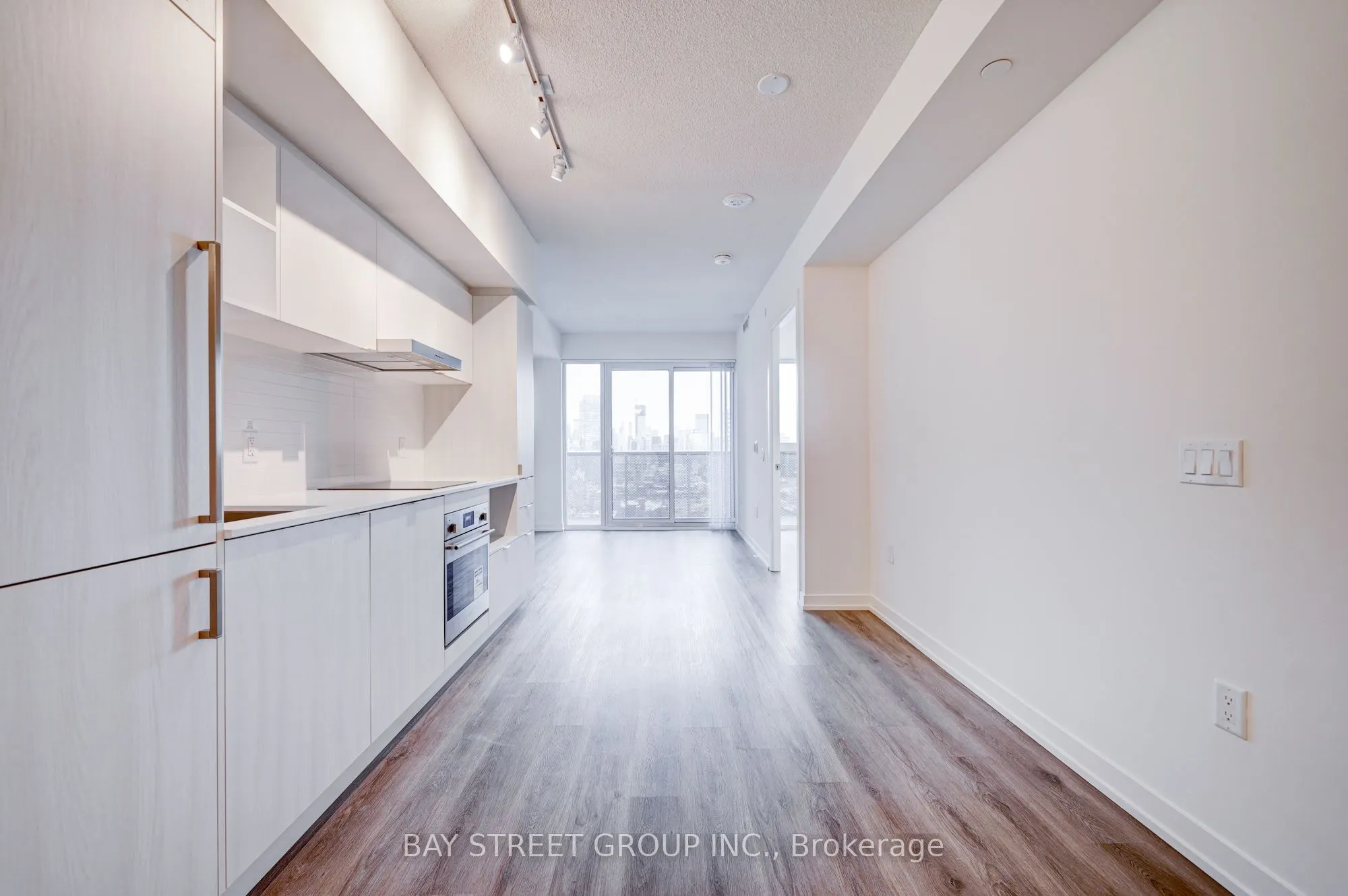 138 Downes Street, #2501