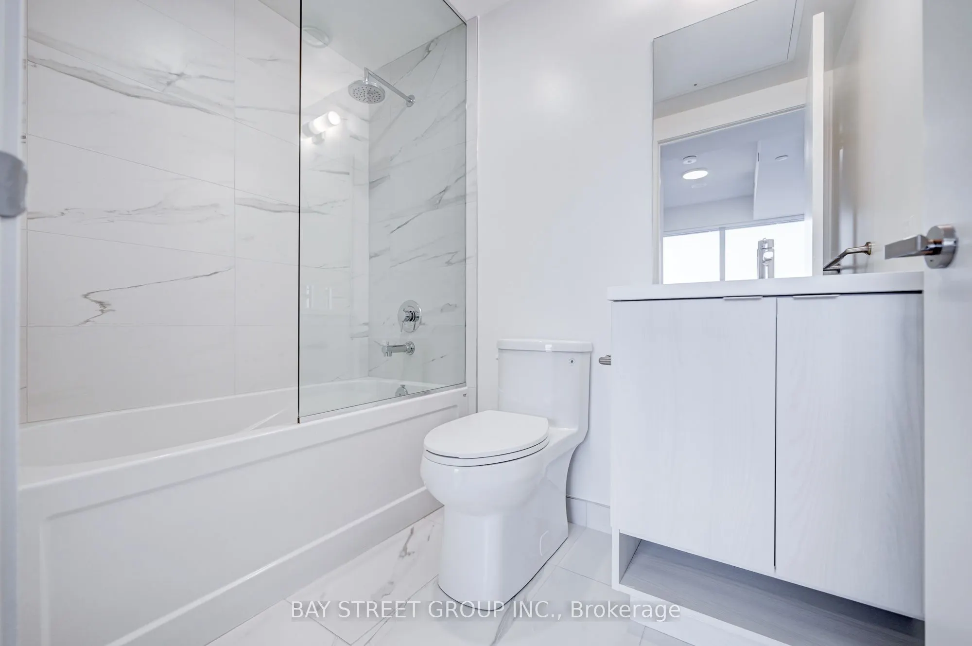 138 Downes Street, #2501