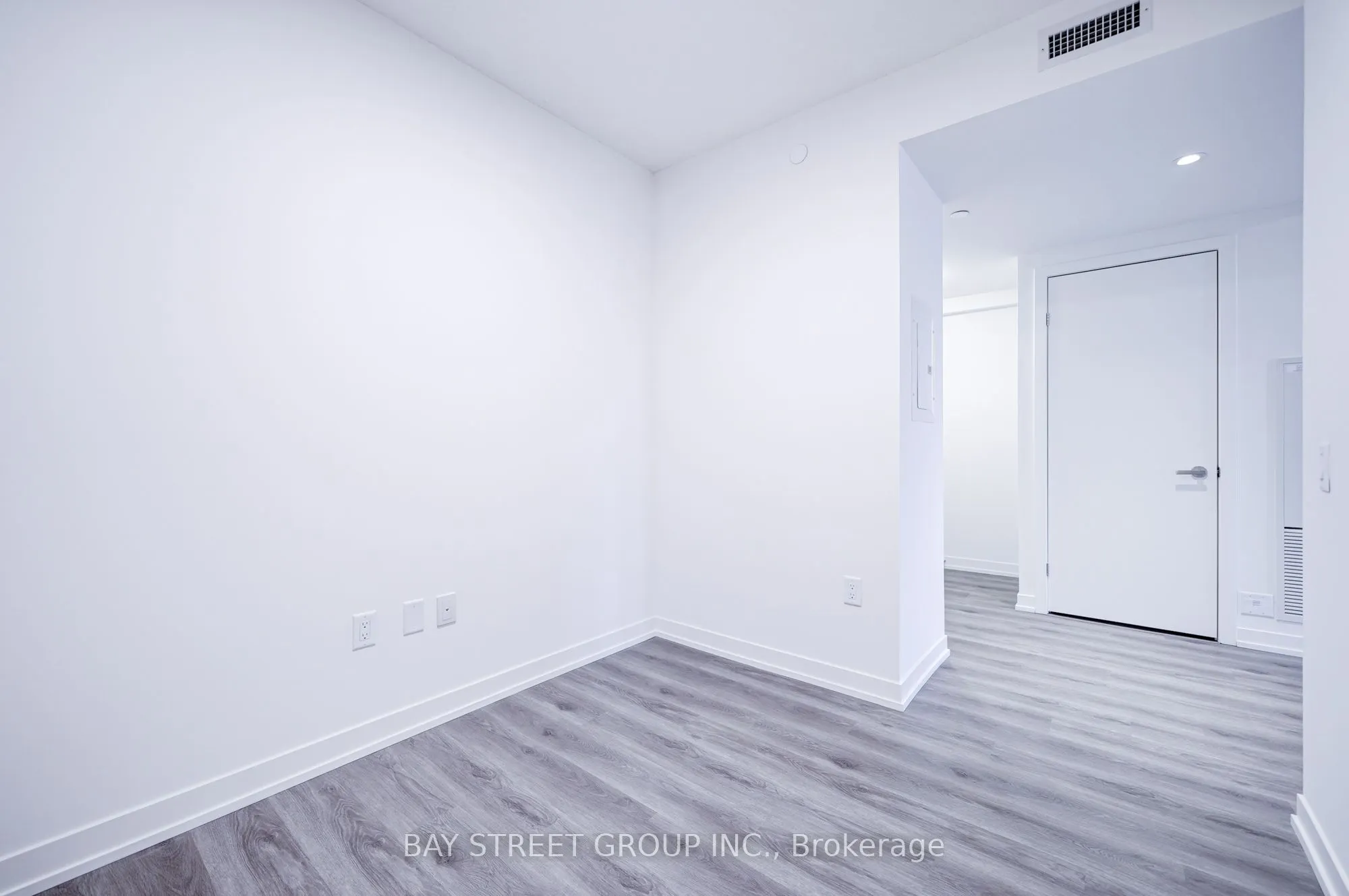 138 Downes Street, #2501
