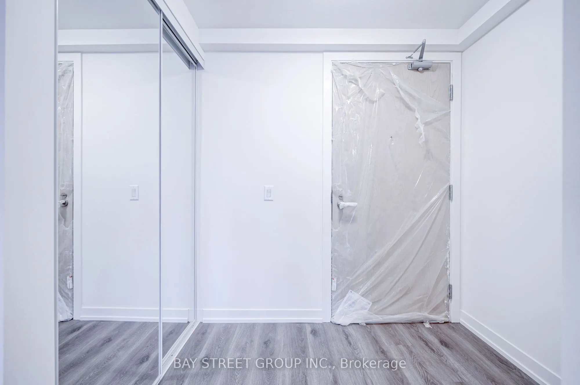138 Downes Street, #2501
