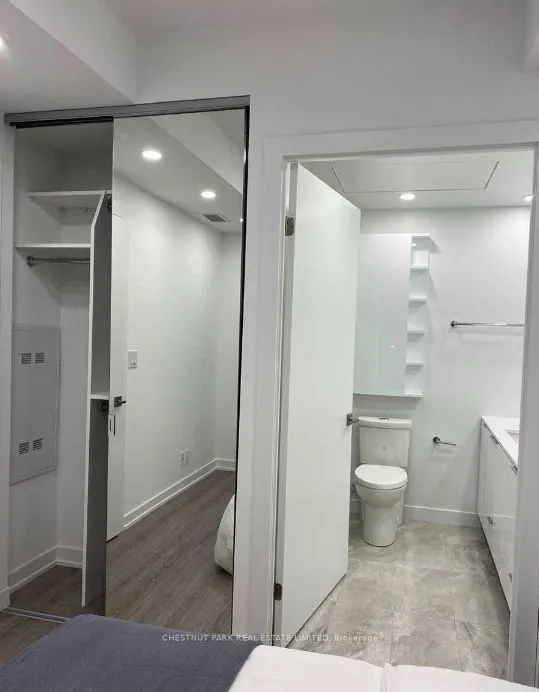 609 Avenue Road, #408