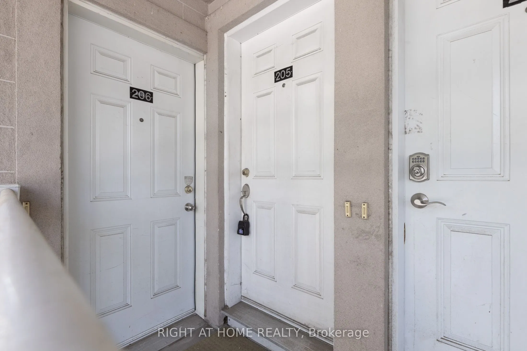 205 Wellesley Street E, #205