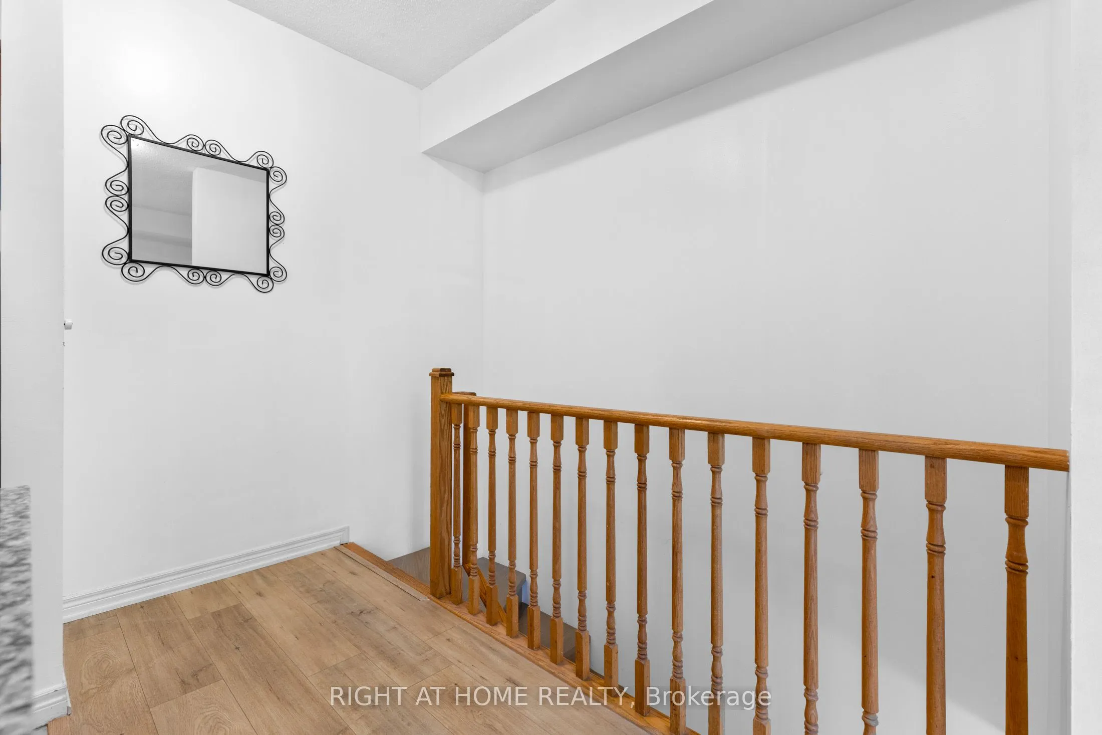 205 Wellesley Street E, #205