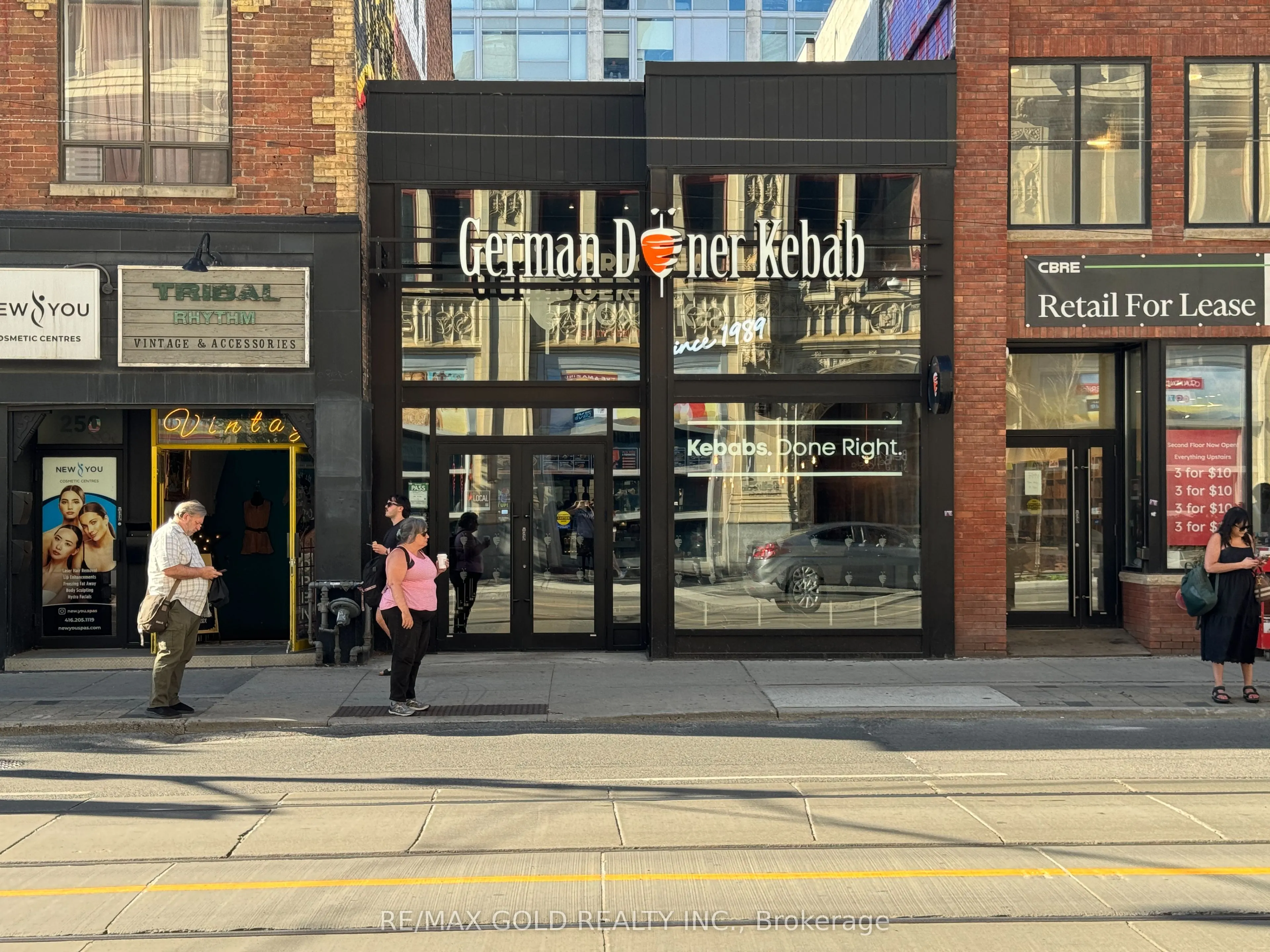246 Queen Street W