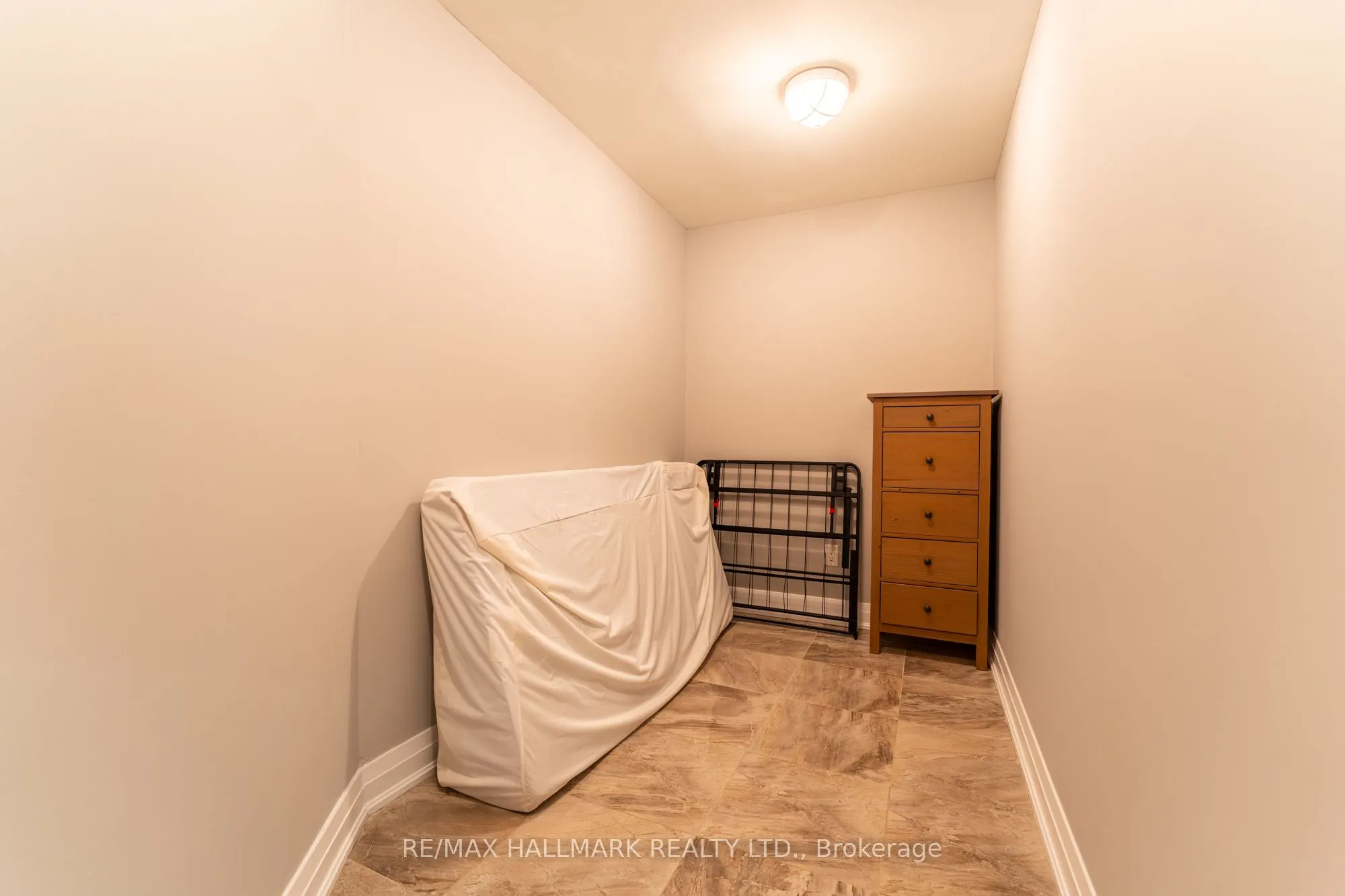 98 Winchester Street, #Lower